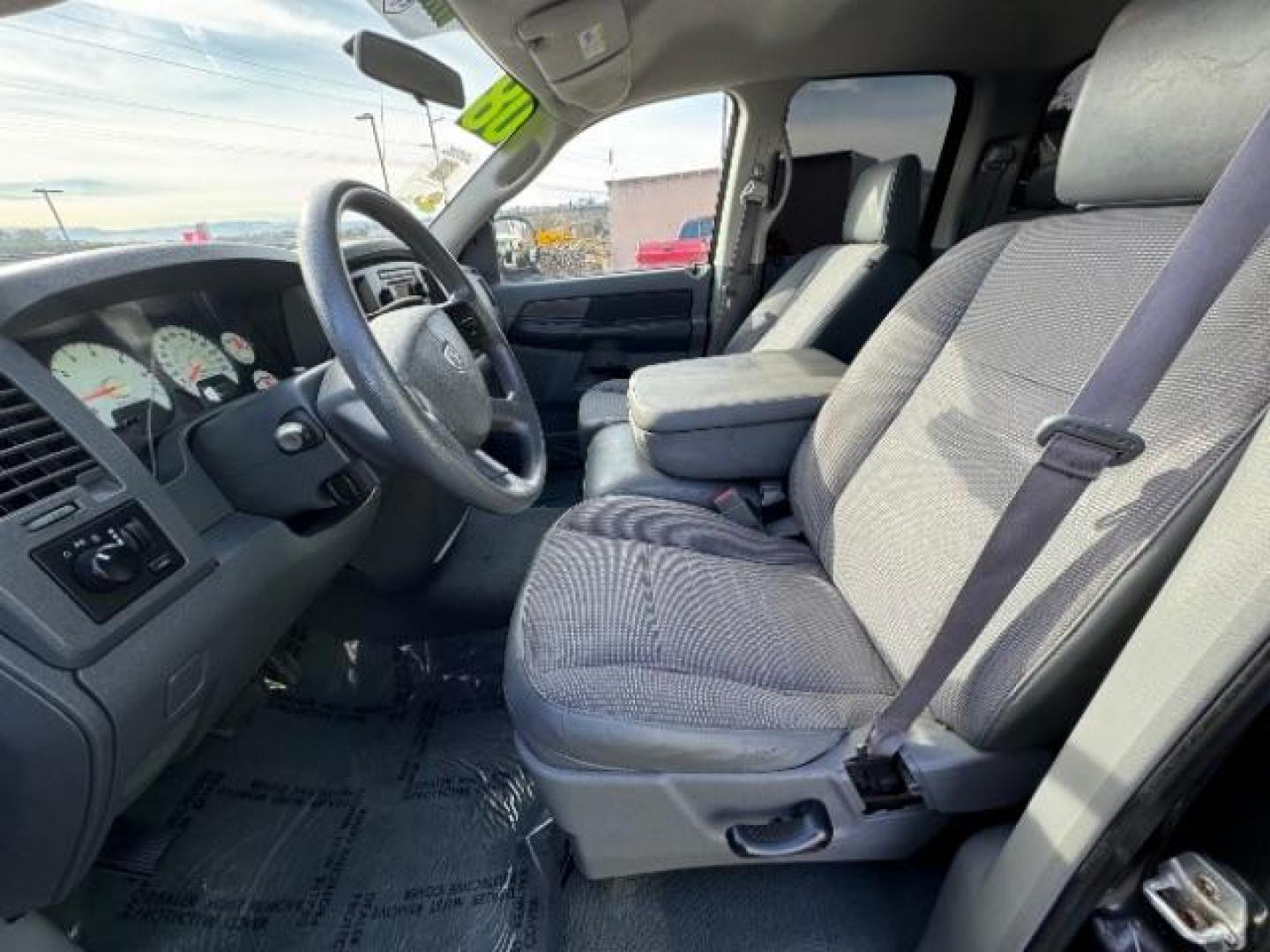 2008 Mineral Gray Metallic /Medium Slate Gray Cloth Interior Dodge Ram 1500 ST Quad Cab 2WD (1D7HA18K18J) with an 3.7L V6 SOHC 12V engine, 5-Speed Automatic transmission, located at 940 North Main Street, Cedar City, UT, 84720, (435) 628-0023, 37.692936, -113.061897 - Photo#18