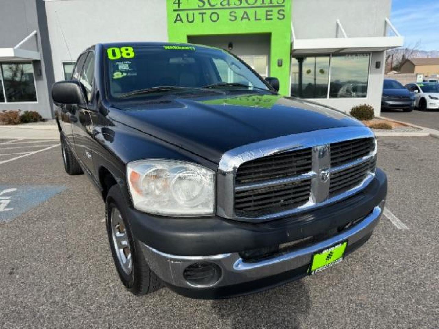 2008 Mineral Gray Metallic /Medium Slate Gray Cloth Interior Dodge Ram 1500 ST Quad Cab 2WD (1D7HA18K18J) with an 3.7L V6 SOHC 12V engine, 5-Speed Automatic transmission, located at 940 North Main Street, Cedar City, UT, 84720, (435) 628-0023, 37.692936, -113.061897 - Photo#1