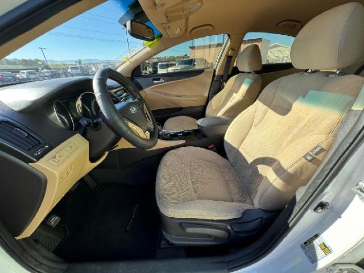 2011 Pearl White /Camel Cloth Interior Hyundai Sonata GLS Auto (5NPEB4AC7BH) with an 2.4L L4 DOHC 16V engine, 6-Speed Automatic transmission, located at 940 North Main Street, Cedar City, UT, 84720, (435) 628-0023, 37.692936, -113.061897 - Photo#17