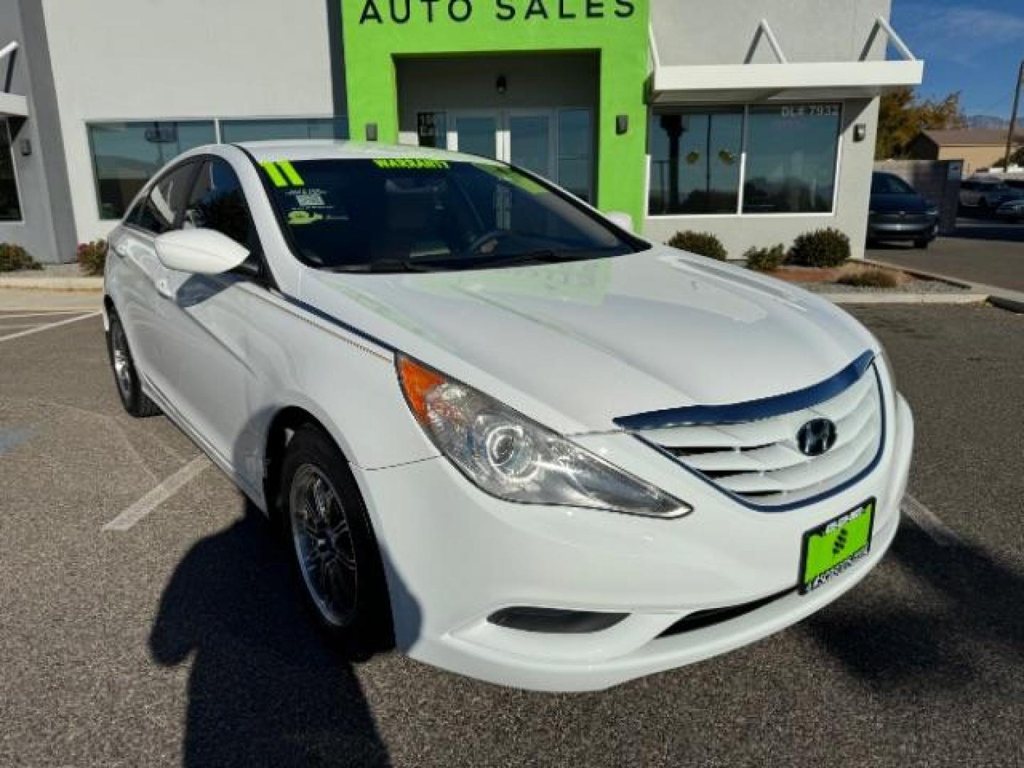 2011 Pearl White /Camel Cloth Interior Hyundai Sonata GLS Auto (5NPEB4AC7BH) with an 2.4L L4 DOHC 16V engine, 6-Speed Automatic transmission, located at 940 North Main Street, Cedar City, UT, 84720, (435) 628-0023, 37.692936, -113.061897 - Photo#1