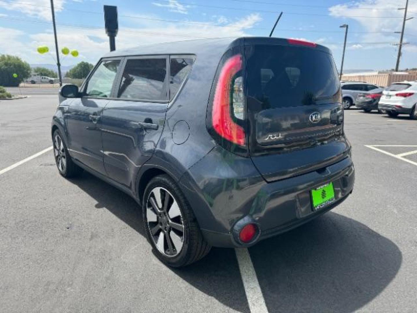 2015 Fathom Blue Kia Soul WAGON 4-DR (KNDJX3A58F7) with an 2.0L L4 DOHC 16V engine, 6-Speed Automatic transmission, located at 1865 East Red Hills Pkwy, St. George, 84770, (435) 628-0023, 37.120850, -113.543640 - Photo#4