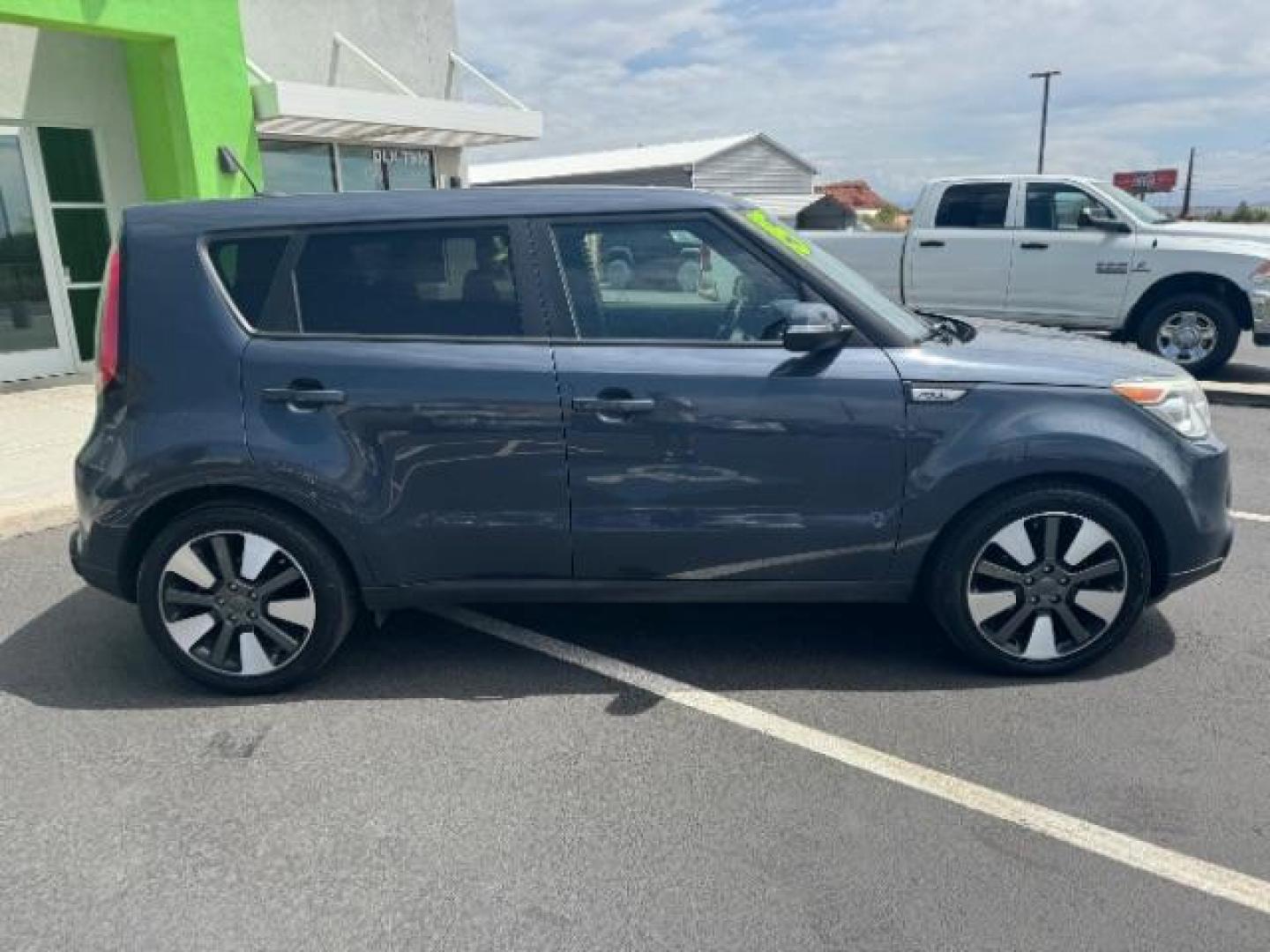 2015 Fathom Blue Kia Soul WAGON 4-DR (KNDJX3A58F7) with an 2.0L L4 DOHC 16V engine, 6-Speed Automatic transmission, located at 1865 East Red Hills Pkwy, St. George, 84770, (435) 628-0023, 37.120850, -113.543640 - Photo#7