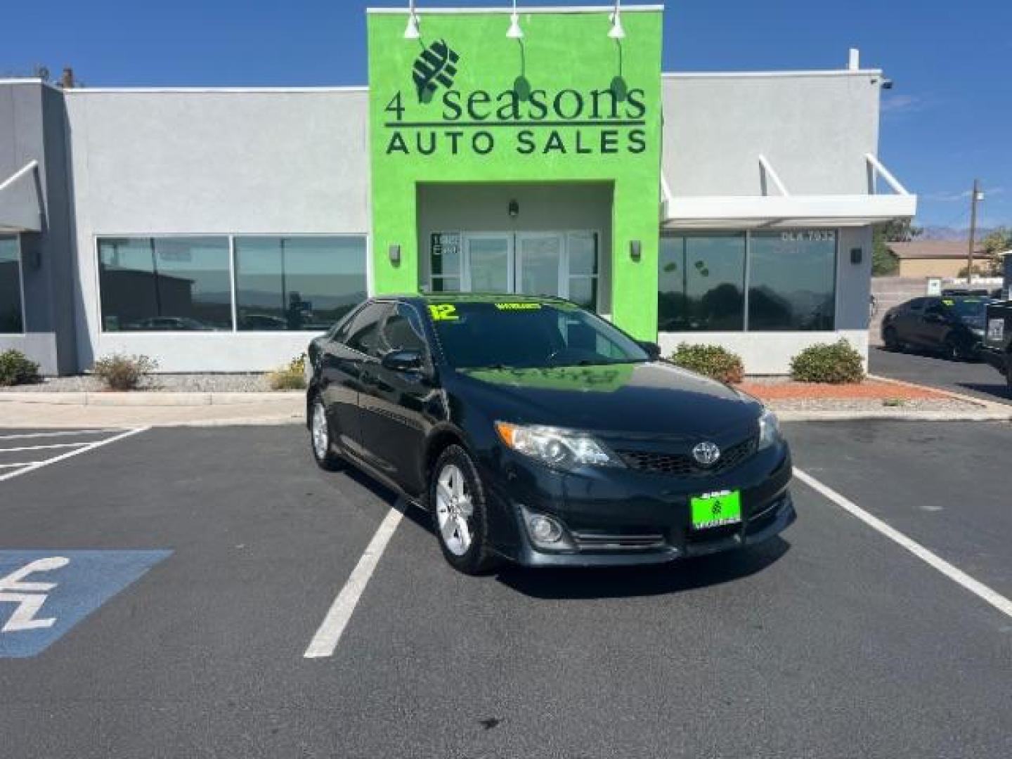 2012 Attitude Black Metal /Black Leather Interi Toyota Camry SE (4T1BF1FK4CU) with an 2.5L L4 DOHC 16V engine, 6-Speed Automatic transmission, located at 1865 East Red Hills Pkwy, St. George, 84770, (435) 628-0023, 37.120850, -113.543640 - We specialize in helping ALL people get the best financing available. No matter your credit score, good, bad or none we can get you an amazing rate. Had a bankruptcy, divorce, or repossessions? We give you the green light to get your credit back on the road. Low down and affordable payments that fit - Photo#0