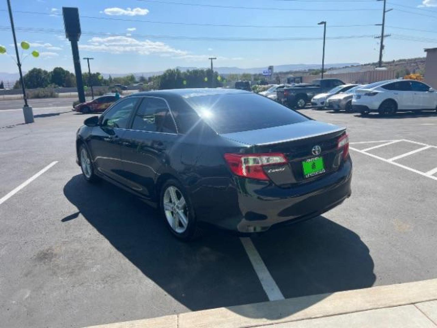 2012 Attitude Black Metal /Black Leather Interi Toyota Camry SE (4T1BF1FK4CU) with an 2.5L L4 DOHC 16V engine, 6-Speed Automatic transmission, located at 1865 East Red Hills Pkwy, St. George, 84770, (435) 628-0023, 37.120850, -113.543640 - We specialize in helping ALL people get the best financing available. No matter your credit score, good, bad or none we can get you an amazing rate. Had a bankruptcy, divorce, or repossessions? We give you the green light to get your credit back on the road. Low down and affordable payments that fit - Photo#4