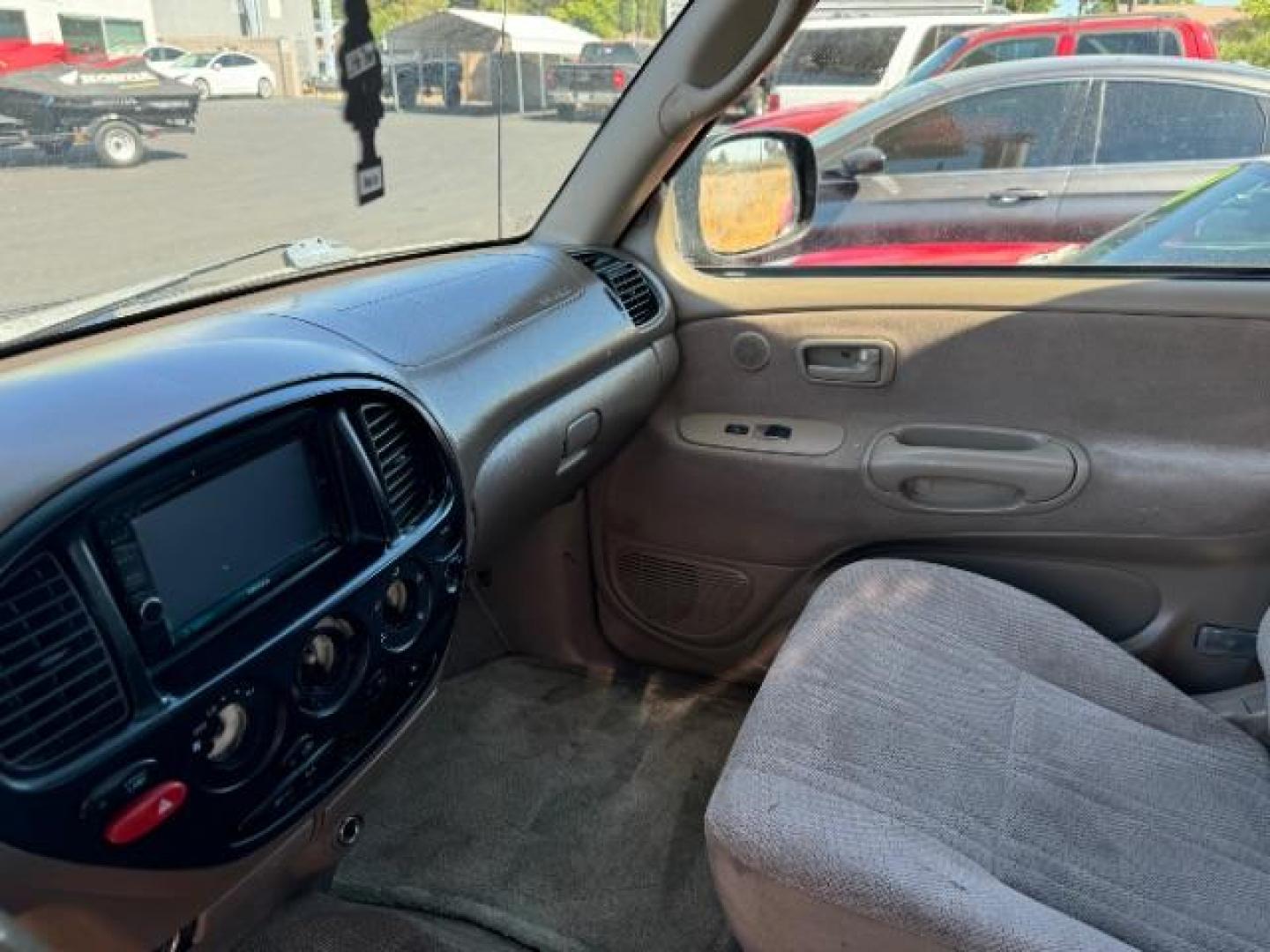 2013 Frozen White /Dark Gray Ford Transit Connect XLT with Side and Re (NM0LS7DN8DT) with an 2.0L L4 DOHC 16V engine, 4-Speed Automatic transmission, located at 1865 East Red Hills Pkwy, St. George, 84770, (435) 628-0023, 37.120850, -113.543640 - We specialize in helping ALL people get the best financing available. No matter your credit score, good, bad or none we can get you an amazing rate. Had a bankruptcy, divorce, or repossessions? We give you the green light to get your credit back on the road. Low down and affordable payments that fit - Photo#40