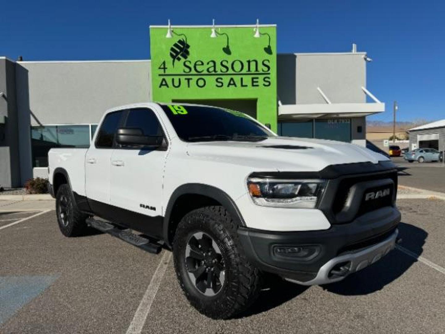 2019 White /Black RAM 1500 Rebel Quad Cab 4WD (1C6RRFEG5KN) with an 3.6L V6 DOHC 24V engine, 8-Speed Automatic transmission, located at 1865 East Red Hills Pkwy, St. George, 84770, (435) 628-0023, 37.120850, -113.543640 - Photo#0