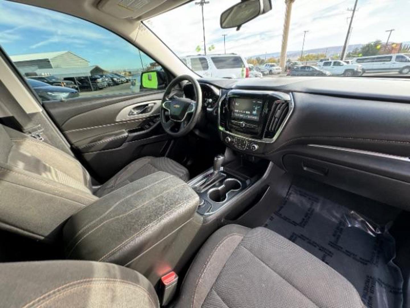 2018 Summit White /Jet Black, premium cloth Chevrolet Traverse LS FWD (1GNERFKW1JJ) with an 3.6L V6 DOHC 24V engine, 9-Speed Automatic transmission, located at 1865 East Red Hills Pkwy, St. George, 84770, (435) 628-0023, 37.120850, -113.543640 - Photo#36