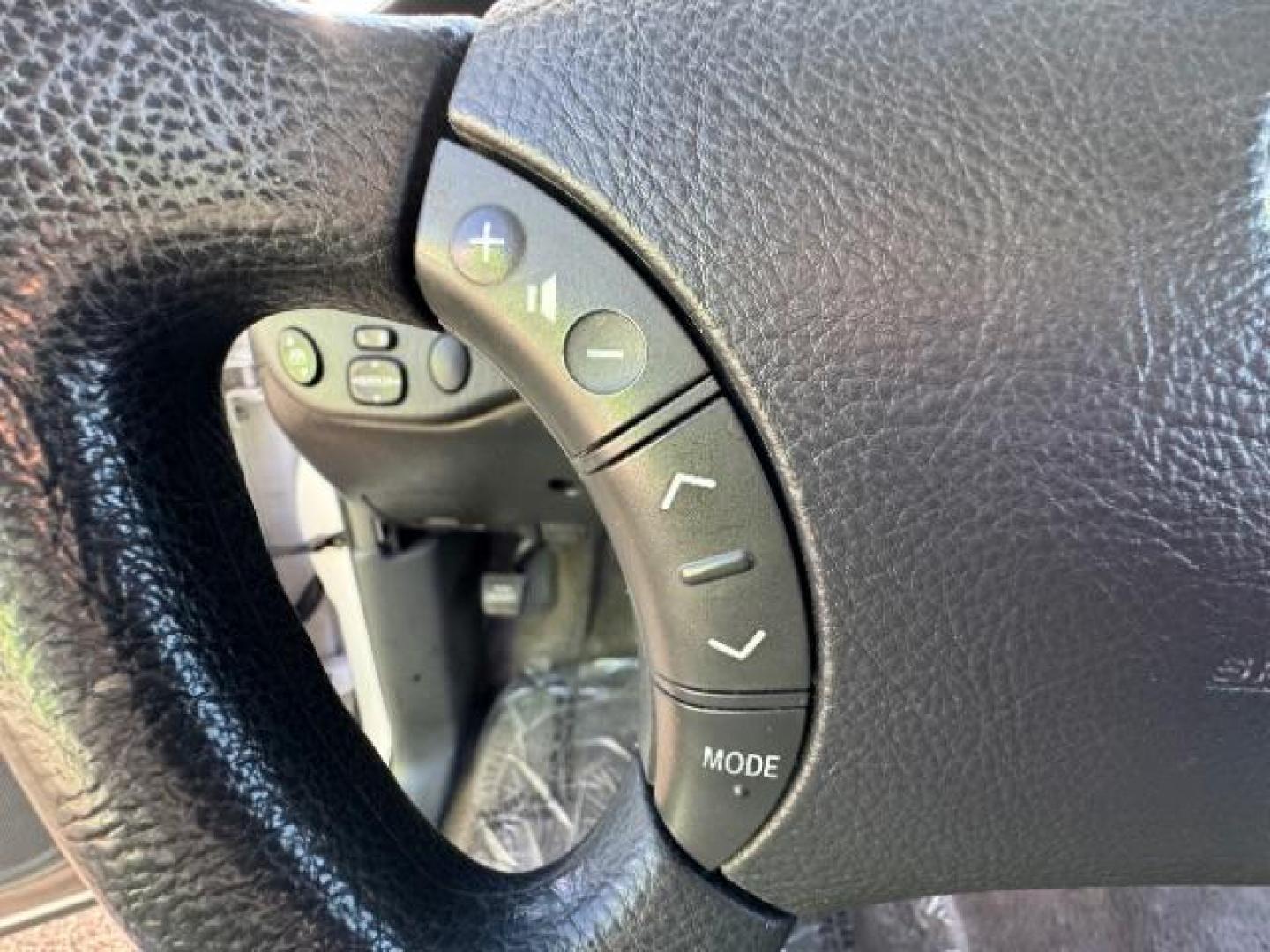 2006 Natural White /Light Charcoal Cloth Interior Toyota Tundra SR5 Double Cab (5TBET34176S) with an 4.7L V8 DOHC 32V engine, 5-Speed Automatic transmission, located at 1865 East Red Hills Pkwy, St. George, 84770, (435) 628-0023, 37.120850, -113.543640 - Photo#21