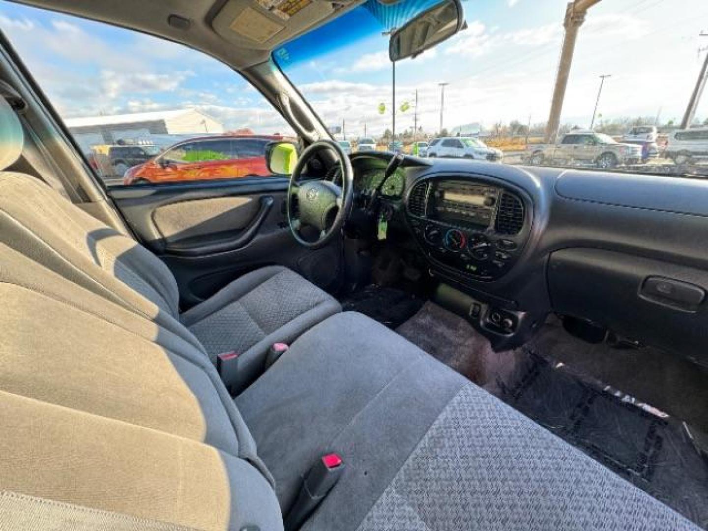 2006 Natural White /Light Charcoal Cloth Interior Toyota Tundra SR5 Double Cab (5TBET34176S) with an 4.7L V8 DOHC 32V engine, 5-Speed Automatic transmission, located at 1865 East Red Hills Pkwy, St. George, 84770, (435) 628-0023, 37.120850, -113.543640 - Photo#30