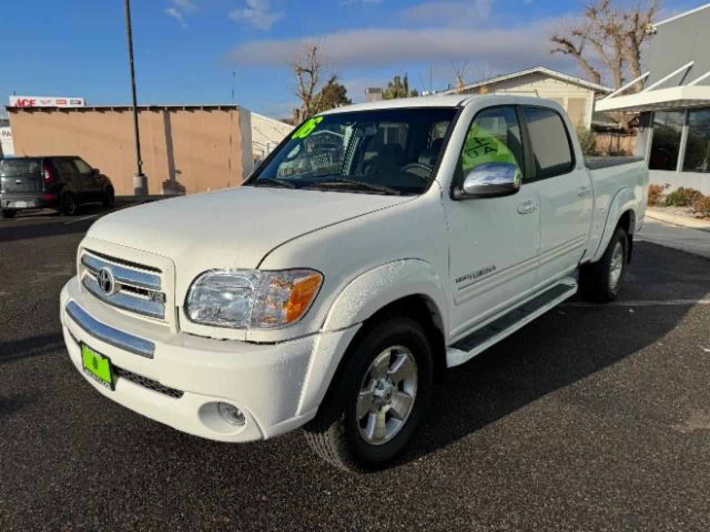 2006 Natural White /Light Charcoal Cloth Interior Toyota Tundra SR5 Double Cab (5TBET34176S) with an 4.7L V8 DOHC 32V engine, 5-Speed Automatic transmission, located at 1865 East Red Hills Pkwy, St. George, 84770, (435) 628-0023, 37.120850, -113.543640 - Photo#3