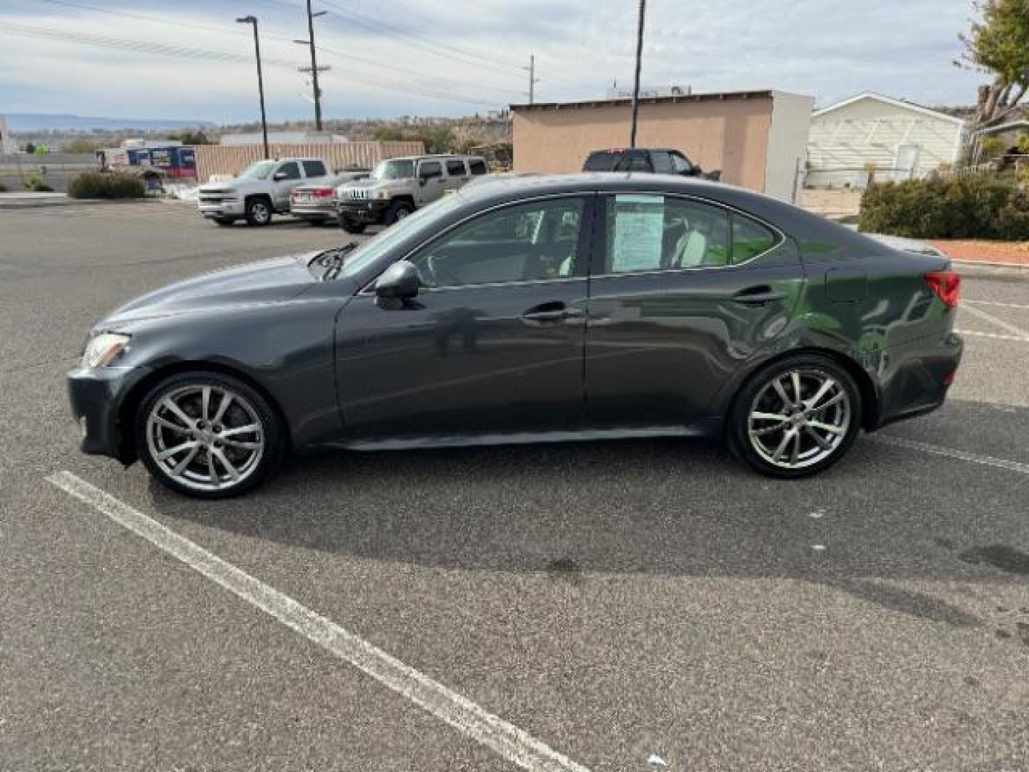 2008 Smoky Granite Mica /Cashmere Leather Interior Lexus IS IS 350 (JTHBE262685) with an 3.5L V6 24V DOHC engine, 6-Speed Automatic transmission, located at 1865 East Red Hills Pkwy, St. George, 84770, (435) 628-0023, 37.120850, -113.543640 - We specialize in helping ALL people get the best financing available. No matter your credit score, good, bad or none we can get you an amazing rate. Had a bankruptcy, divorce, or repossessions? We give you the green light to get your credit back on the road. Low down and affordable payments that fit - Photo#5