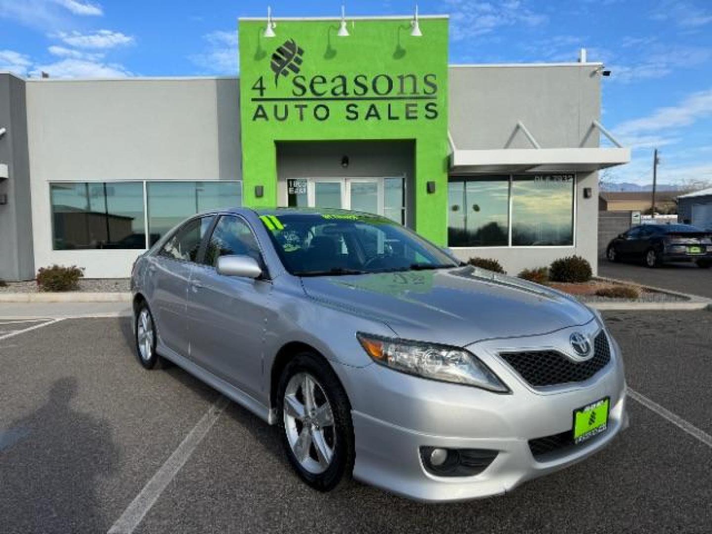 2011 Classic Silver Metal Toyota Camry SEDAN 4-DR (4T1BF3EK1BU) with an 2.5L L4 DOHC 16V engine, 6-Speed Automatic transmission, located at 1865 East Red Hills Pkwy, St. George, 84770, (435) 628-0023, 37.120850, -113.543640 - Photo#0