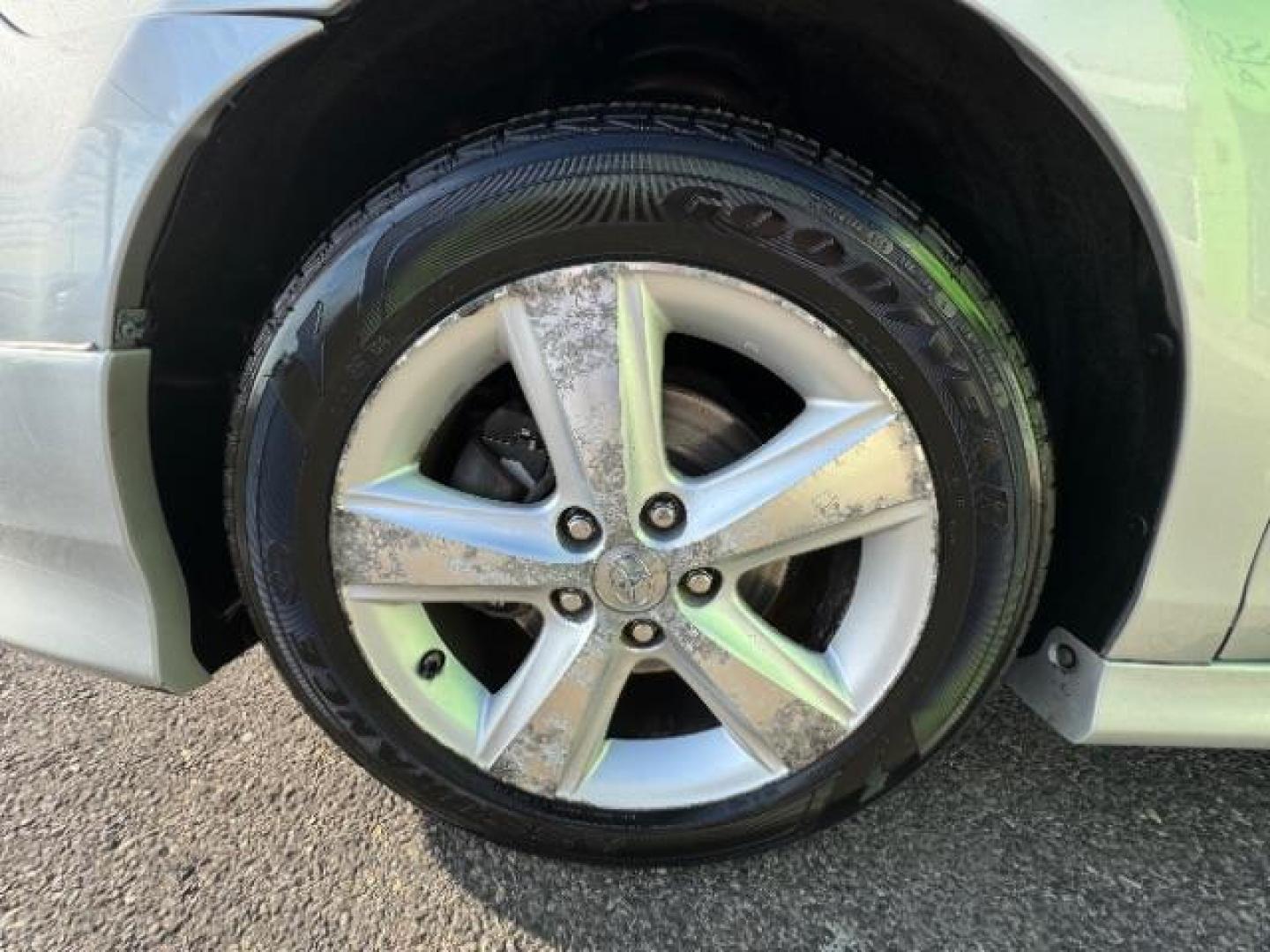 2011 Classic Silver Metal Toyota Camry SEDAN 4-DR (4T1BF3EK1BU) with an 2.5L L4 DOHC 16V engine, 6-Speed Automatic transmission, located at 1865 East Red Hills Pkwy, St. George, 84770, (435) 628-0023, 37.120850, -113.543640 - Photo#15