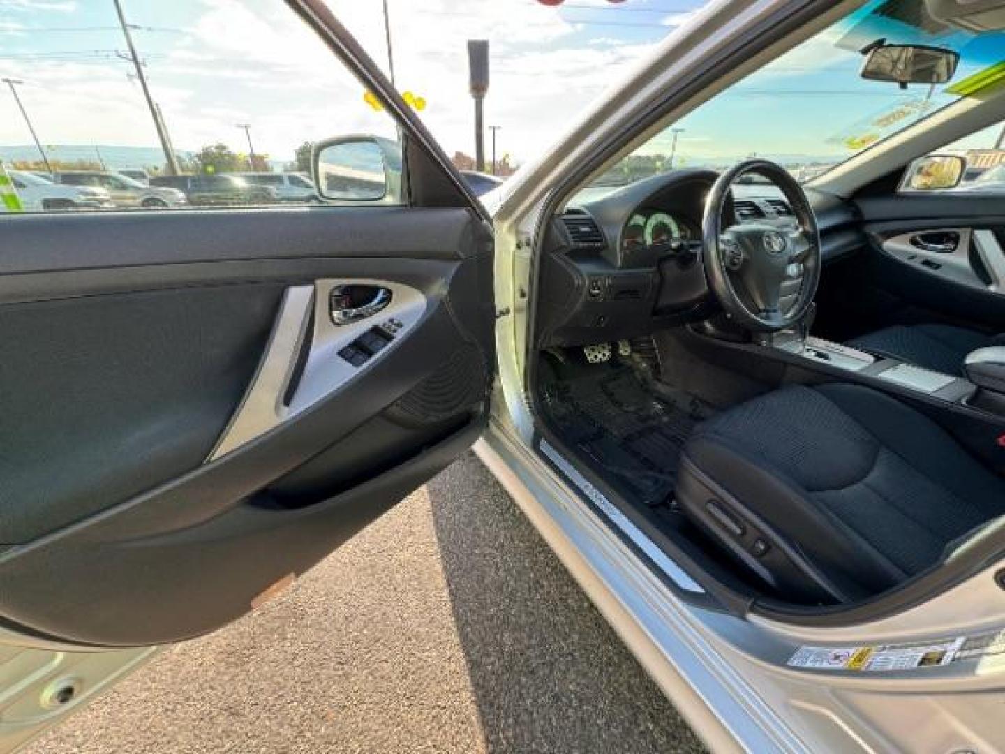 2011 Classic Silver Metal Toyota Camry SEDAN 4-DR (4T1BF3EK1BU) with an 2.5L L4 DOHC 16V engine, 6-Speed Automatic transmission, located at 1865 East Red Hills Pkwy, St. George, 84770, (435) 628-0023, 37.120850, -113.543640 - Photo#16