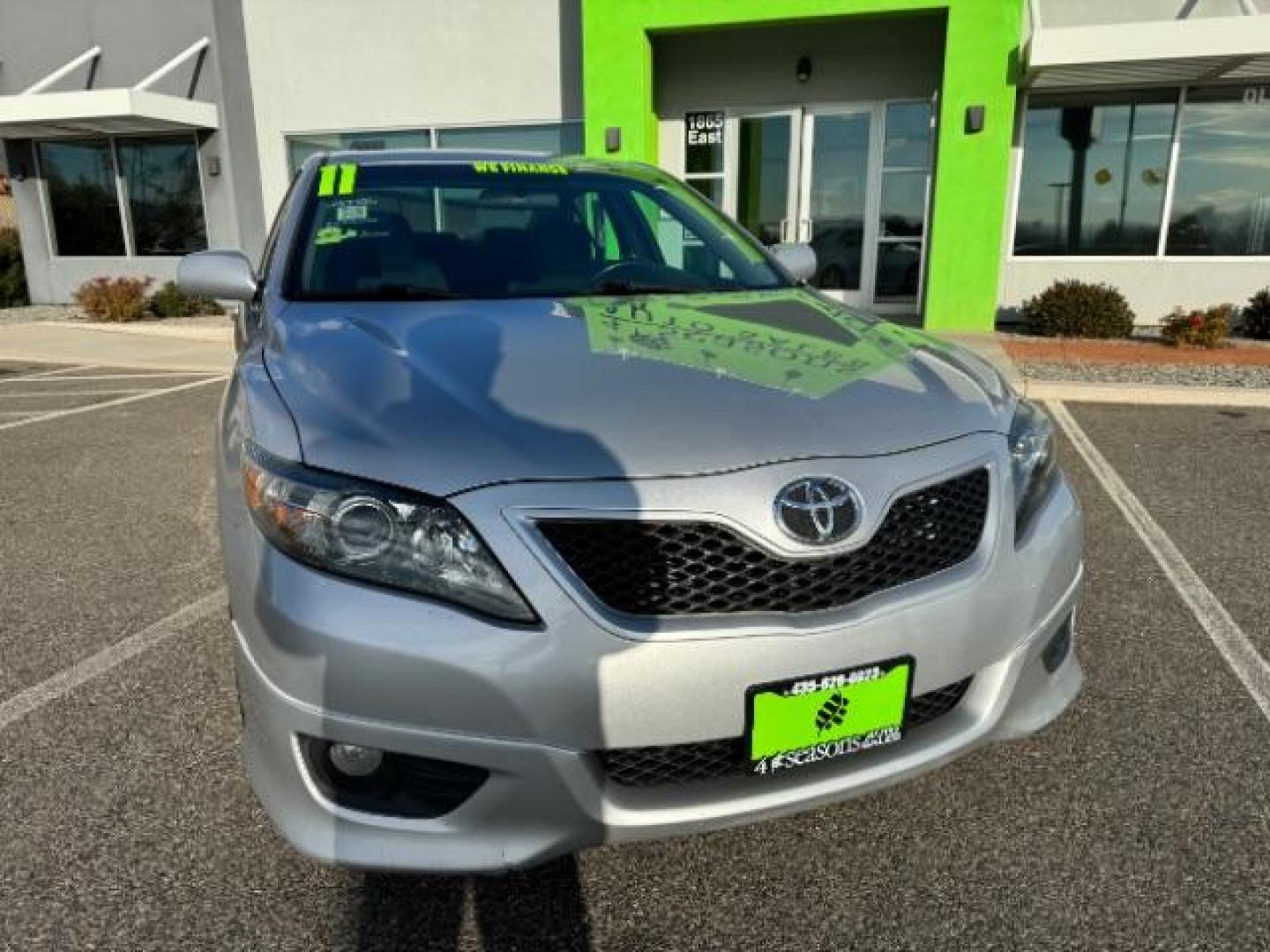 2011 Classic Silver Metal Toyota Camry SEDAN 4-DR (4T1BF3EK1BU) with an 2.5L L4 DOHC 16V engine, 6-Speed Automatic transmission, located at 1865 East Red Hills Pkwy, St. George, 84770, (435) 628-0023, 37.120850, -113.543640 - Photo#1