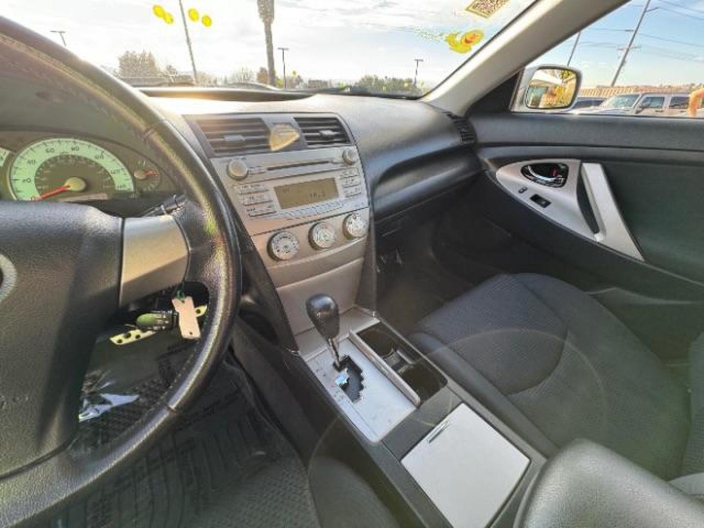 2011 Classic Silver Metal Toyota Camry SEDAN 4-DR (4T1BF3EK1BU) with an 2.5L L4 DOHC 16V engine, 6-Speed Automatic transmission, located at 1865 East Red Hills Pkwy, St. George, 84770, (435) 628-0023, 37.120850, -113.543640 - Photo#20