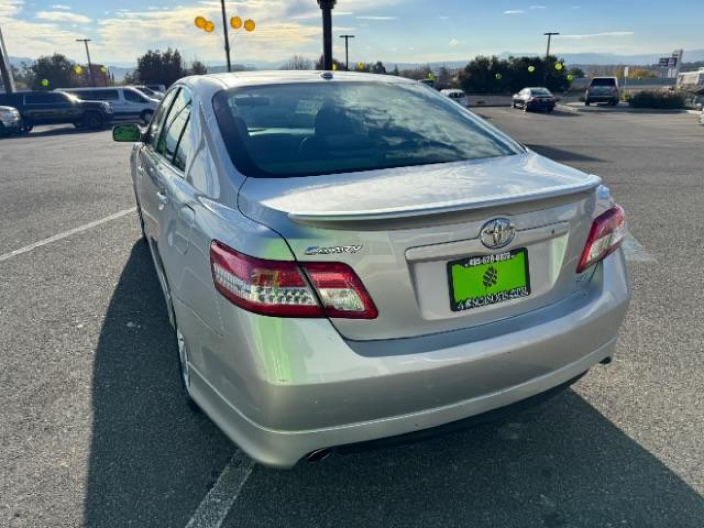 2011 Classic Silver Metal Toyota Camry SEDAN 4-DR (4T1BF3EK1BU) with an 2.5L L4 DOHC 16V engine, 6-Speed Automatic transmission, located at 1865 East Red Hills Pkwy, St. George, 84770, (435) 628-0023, 37.120850, -113.543640 - Photo#7