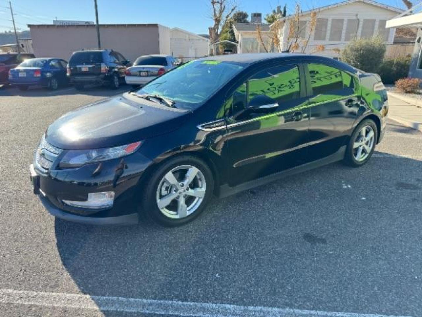 2013 Black /Black cloth Interior Chevrolet Volt Standard w/ LEP (1G1RE6E40DU) with an Hybrid /Electric engine, Continuously Variable Transmission transmission, located at 940 North Main Street, Cedar City, UT, 84720, (435) 628-0023, 37.692936, -113.061897 - Photo#5