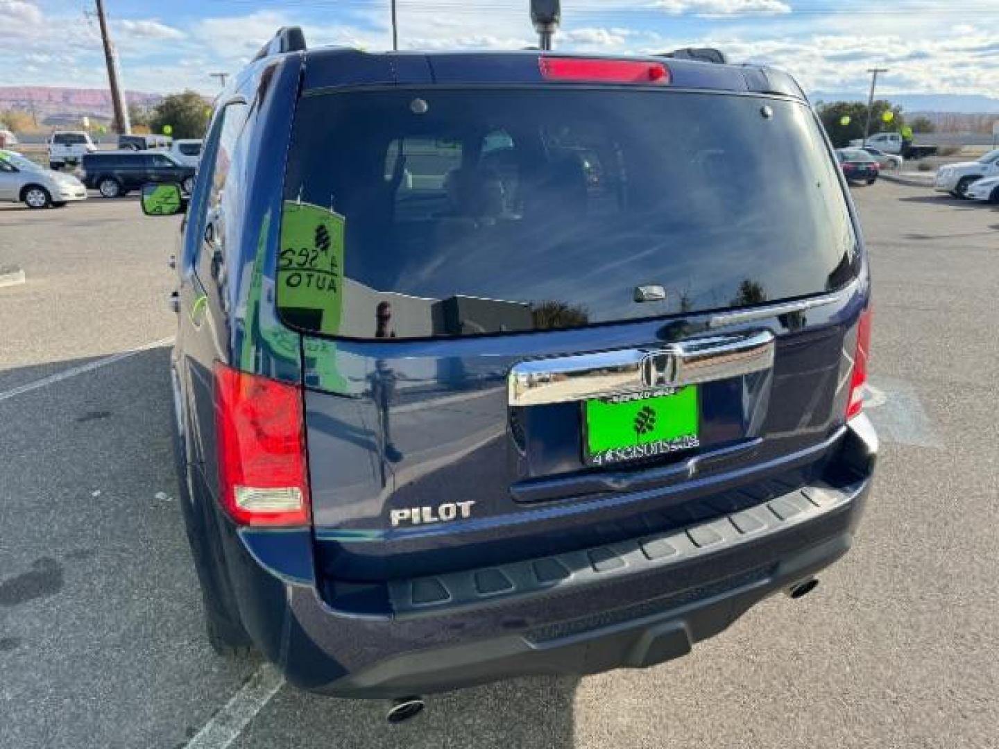 2013 Obsidian Blue Pearl /Gray Leather Interior Honda Pilot EX-L 2WD 5-Spd AT (5FNYF3H56DB) with an 3.5L V6 SOHC 24V engine, 5-Speed Automatic transmission, located at 1865 East Red Hills Pkwy, St. George, 84770, (435) 628-0023, 37.120850, -113.543640 - Photo#6