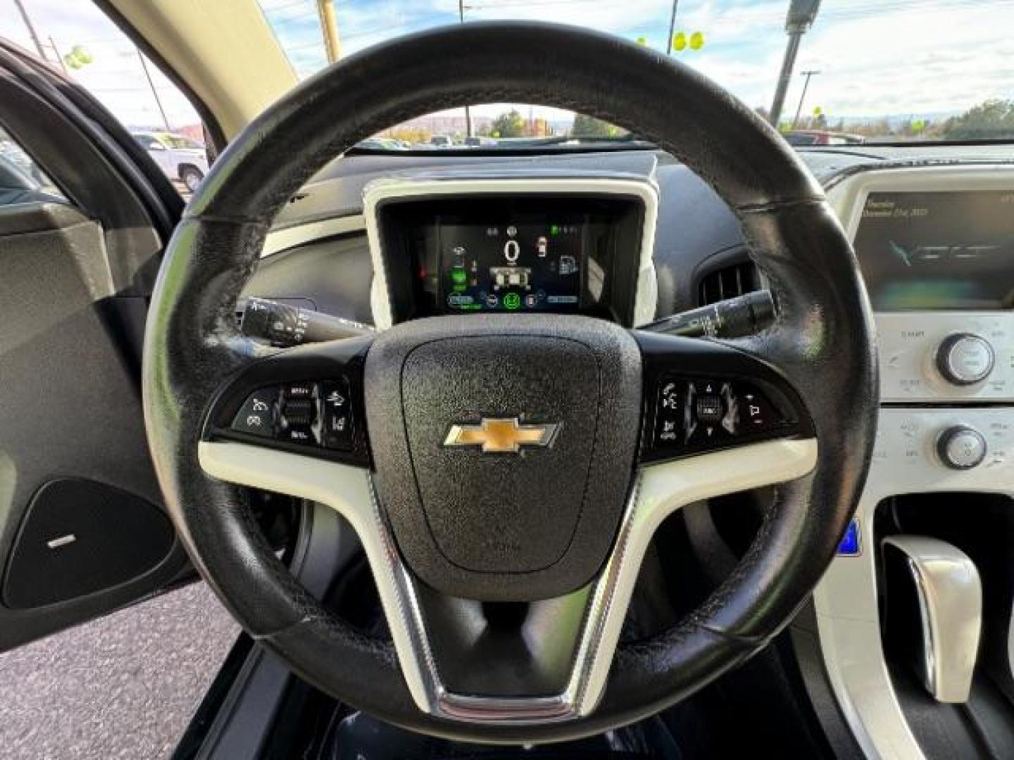 2014 Black /Black Leather Interior Chevrolet Volt Premium (1G1RB6E44EU) with an ELECTRIC engine, Continuously Variable Transmission transmission, located at 940 North Main Street, Cedar City, UT, 84720, (435) 628-0023, 37.692936, -113.061897 - Photo#18