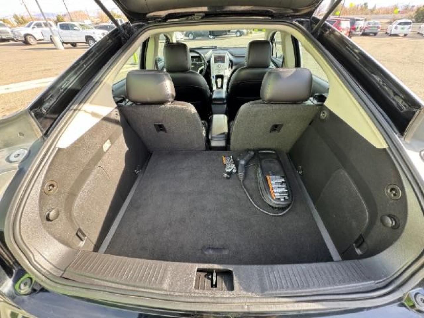 2014 Black /Black Leather Interior Chevrolet Volt Premium (1G1RB6E44EU) with an ELECTRIC engine, Continuously Variable Transmission transmission, located at 940 North Main Street, Cedar City, UT, 84720, (435) 628-0023, 37.692936, -113.061897 - Photo#29