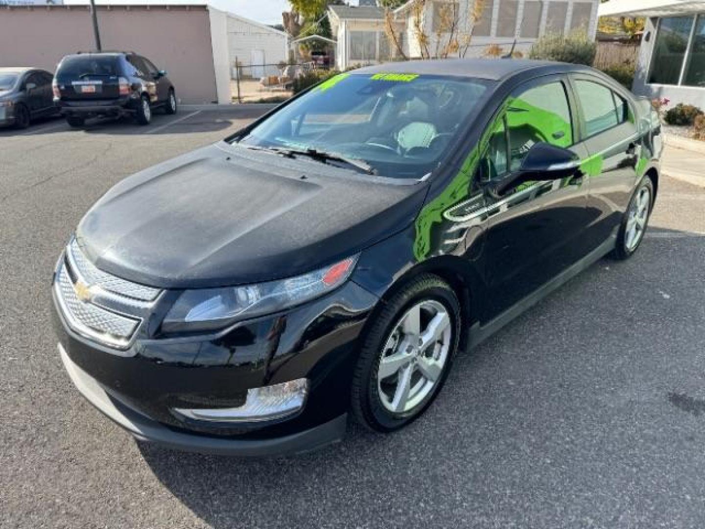 2014 Black /Black Leather Interior Chevrolet Volt Premium (1G1RB6E44EU) with an ELECTRIC engine, Continuously Variable Transmission transmission, located at 940 North Main Street, Cedar City, UT, 84720, (435) 628-0023, 37.692936, -113.061897 - Photo#3