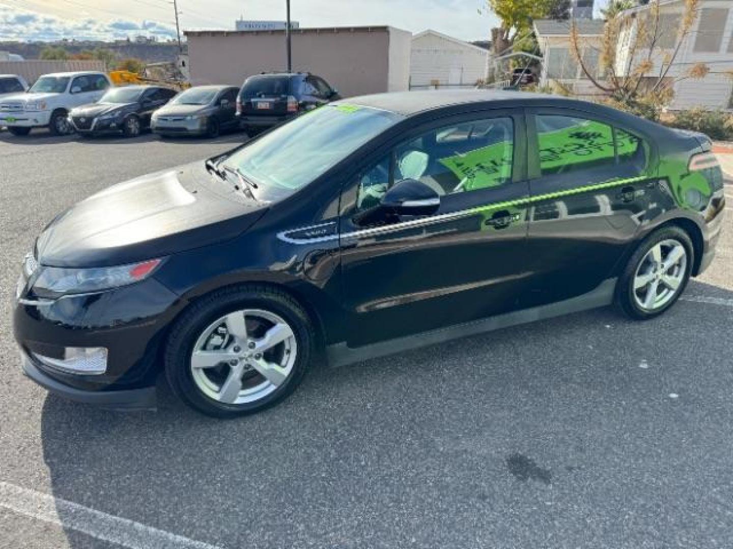 2014 Black /Black Leather Interior Chevrolet Volt Premium (1G1RB6E44EU) with an ELECTRIC engine, Continuously Variable Transmission transmission, located at 940 North Main Street, Cedar City, UT, 84720, (435) 628-0023, 37.692936, -113.061897 - Photo#4