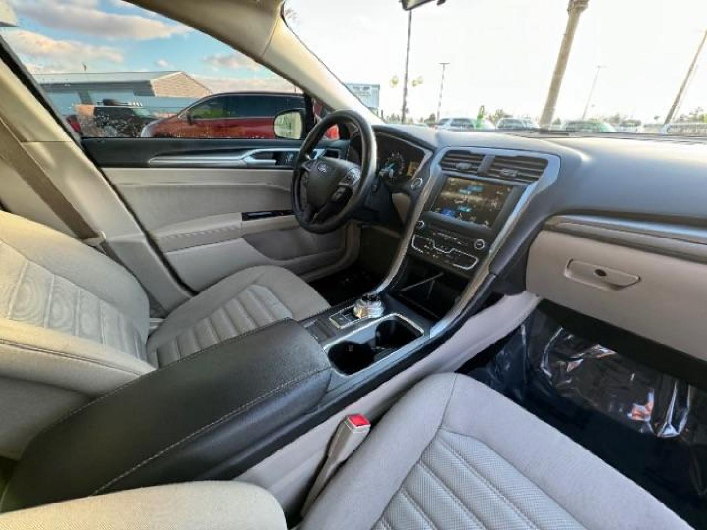 2018 Burgundy Velvet Metallic Tinted Clearcoat /Medium Light Stone, cloth Ford Fusion SE (3FA6P0H75JR) with an 2.5L L4 DOHC 16V engine, 6-Speed Automatic transmission, located at 1865 East Red Hills Pkwy, St. George, 84770, (435) 628-0023, 37.120850, -113.543640 - Photo#36