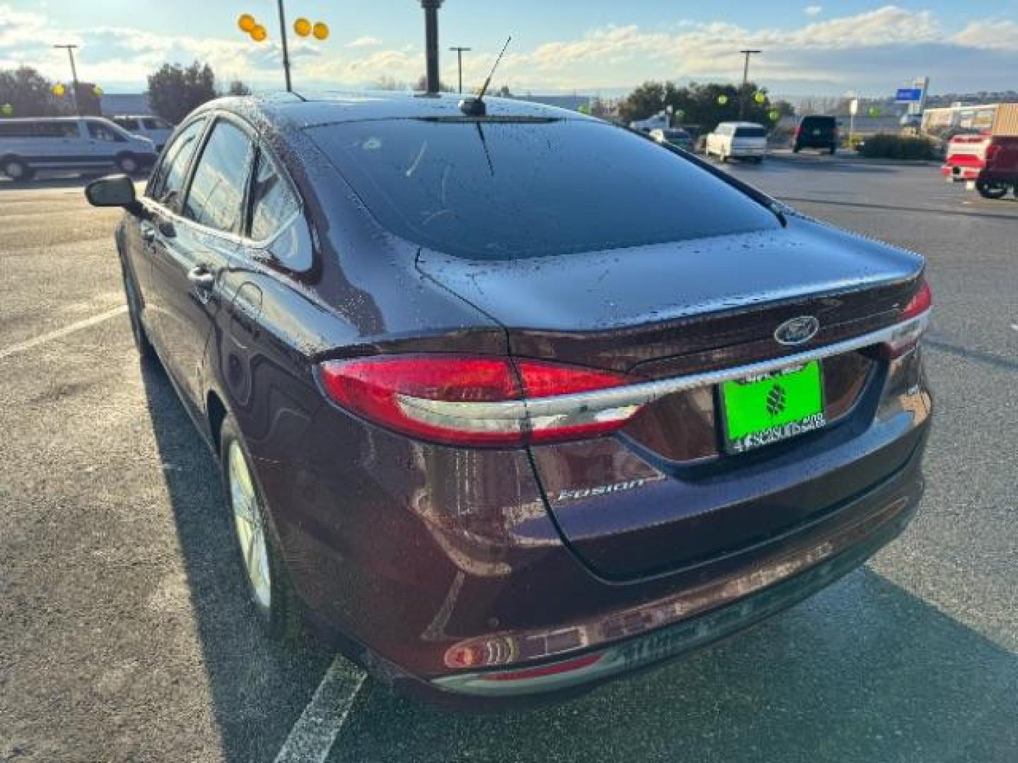 2018 Burgundy Velvet Metallic Tinted Clearcoat /Medium Light Stone, cloth Ford Fusion SE (3FA6P0H75JR) with an 2.5L L4 DOHC 16V engine, 6-Speed Automatic transmission, located at 1865 East Red Hills Pkwy, St. George, 84770, (435) 628-0023, 37.120850, -113.543640 - Photo#7