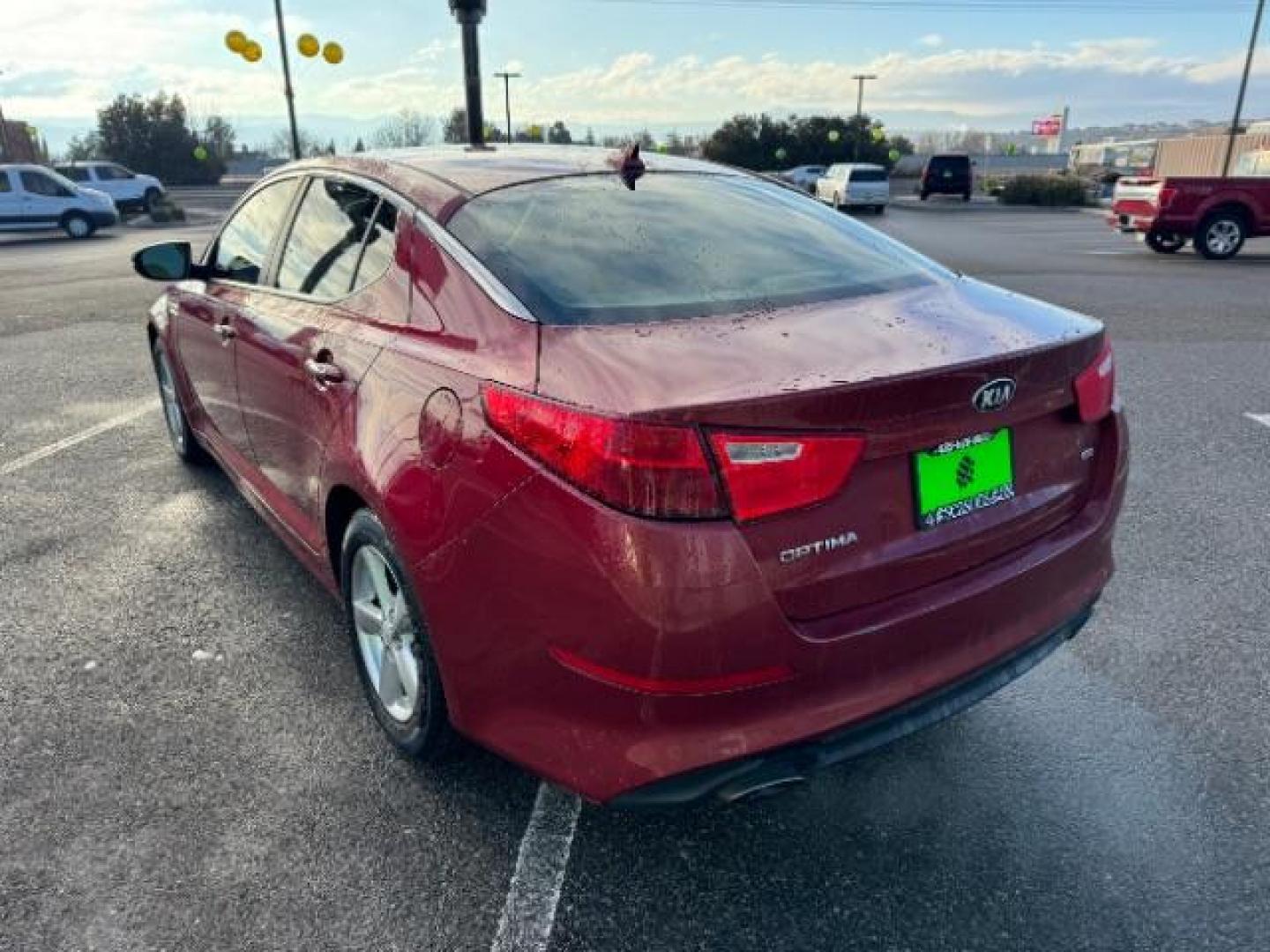 2015 Dark Cherry /Black Kia Optima LX (5XXGM4A78FG) with an 2.4L L4 DOHC 16V engine, 6-Speed Automatic transmission, located at 1865 East Red Hills Pkwy, St. George, 84770, (435) 628-0023, 37.120850, -113.543640 - We specialize in helping ALL people get the best financing available. No matter your credit score, good, bad or none we can get you an amazing rate. Had a bankruptcy, divorce, or repossessions? We give you the green light to get your credit back on the road. Low down and affordable payments that fit - Photo#7