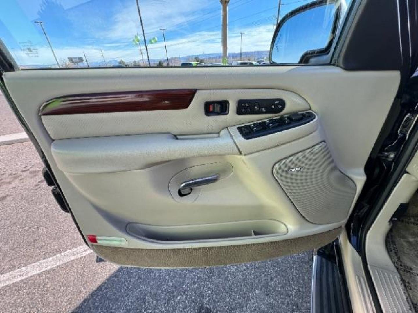 2003 Sable Black /Shale Leather Cadillac Escalade 2WD (1GYEC63T93R) with an 5.3L V8 OHV 16V engine, 4-Speed Automatic transmission, located at 1865 East Red Hills Pkwy, St. George, 84770, (435) 628-0023, 37.120850, -113.543640 - Photo#18