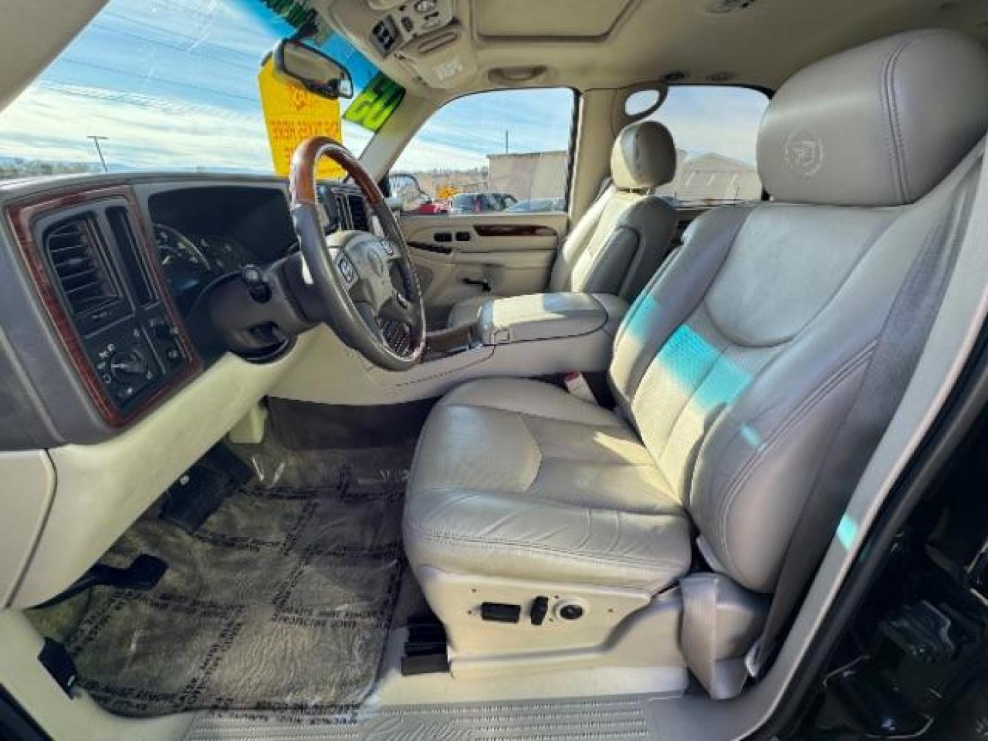 2003 Sable Black /Shale Leather Cadillac Escalade 2WD (1GYEC63T93R) with an 5.3L V8 OHV 16V engine, 4-Speed Automatic transmission, located at 1865 East Red Hills Pkwy, St. George, 84770, (435) 628-0023, 37.120850, -113.543640 - Photo#19