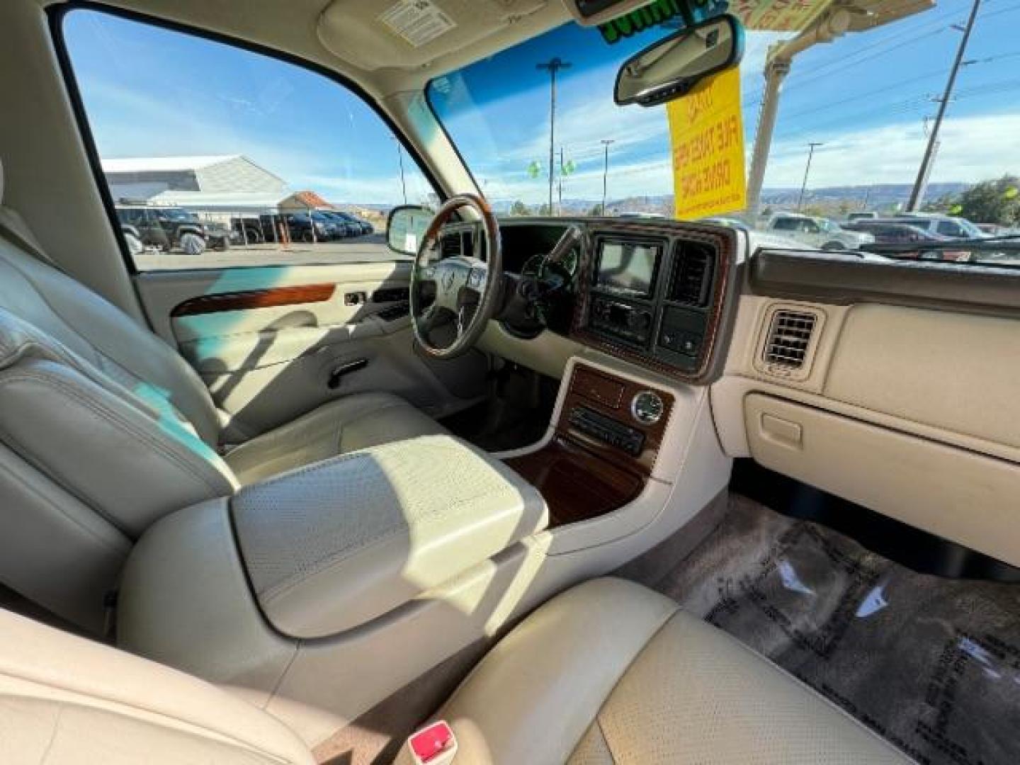 2003 Sable Black /Shale Leather Cadillac Escalade 2WD (1GYEC63T93R) with an 5.3L V8 OHV 16V engine, 4-Speed Automatic transmission, located at 1865 East Red Hills Pkwy, St. George, 84770, (435) 628-0023, 37.120850, -113.543640 - Photo#38