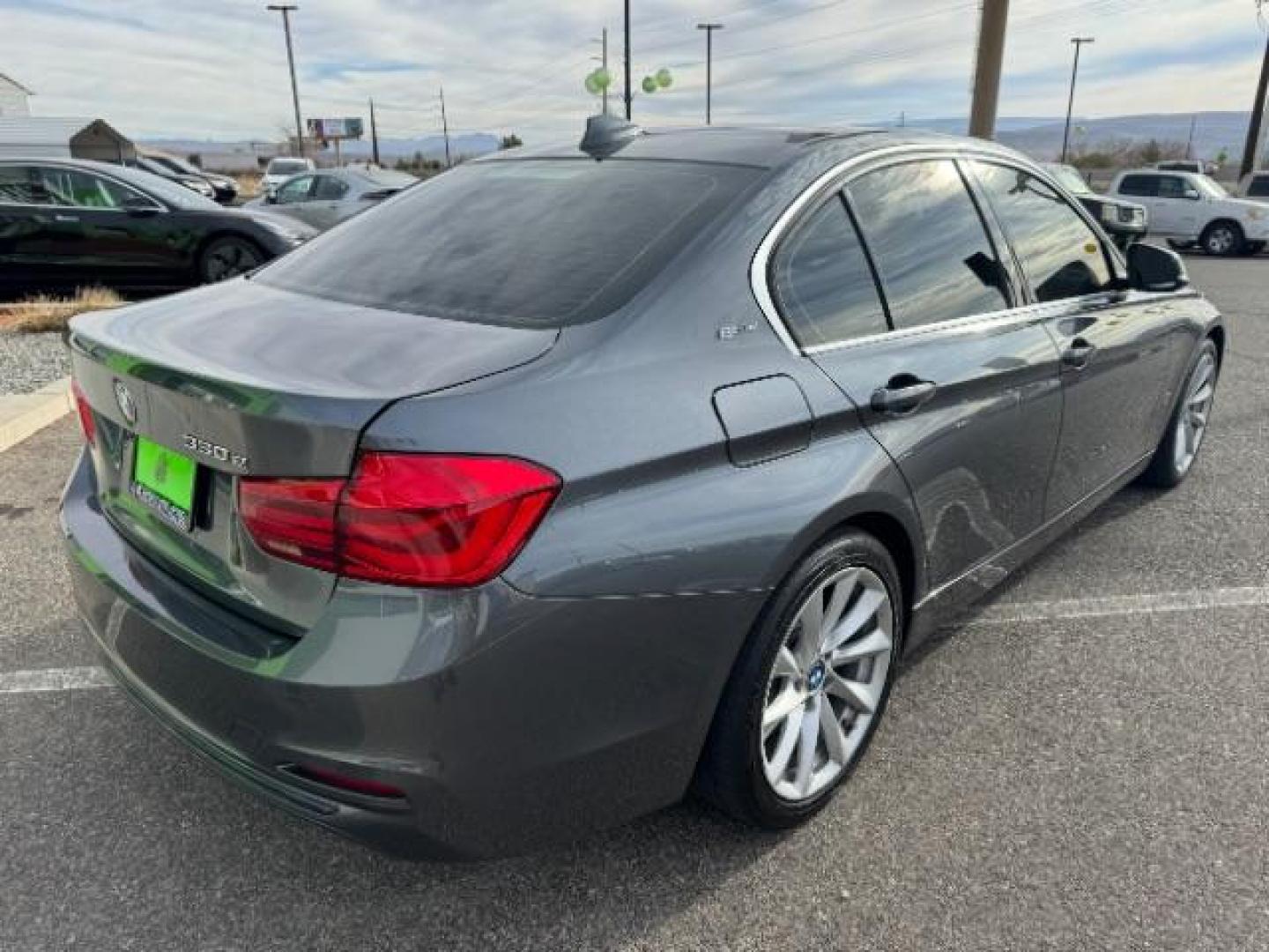 2018 Mineral Grey Metallic /black leather BMW 3-Series 330e iPerformance Sedan (WBA8E1C57JA) with an 2.0L L4 DOHC 16V HYBRID engine, 8-Speed Automatic transmission, located at 1865 East Red Hills Pkwy, St. George, 84770, (435) 628-0023, 37.120850, -113.543640 - ****This BMW qualifies for $4k cash rebate***** We specialize in helping ALL people get the best financing available. No matter your credit score, good, bad or none we can get you an amazing rate. Had a bankruptcy, divorce, or repossessions? We give you the green light to get your credit back on th - Photo#10