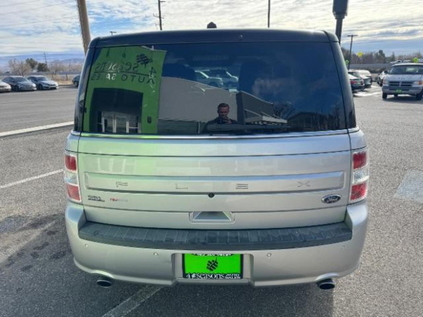 2015 Ingot Silver Metallic /Charcoal Black, leather Ford Flex SEL FWD (2FMGK5C88FB) with an 3.5L V6 DOHC 24V engine, 6-Speed Automatic Overdrive transmission, located at 1865 East Red Hills Pkwy, St. George, 84770, (435) 628-0023, 37.120850, -113.543640 - Photo#8