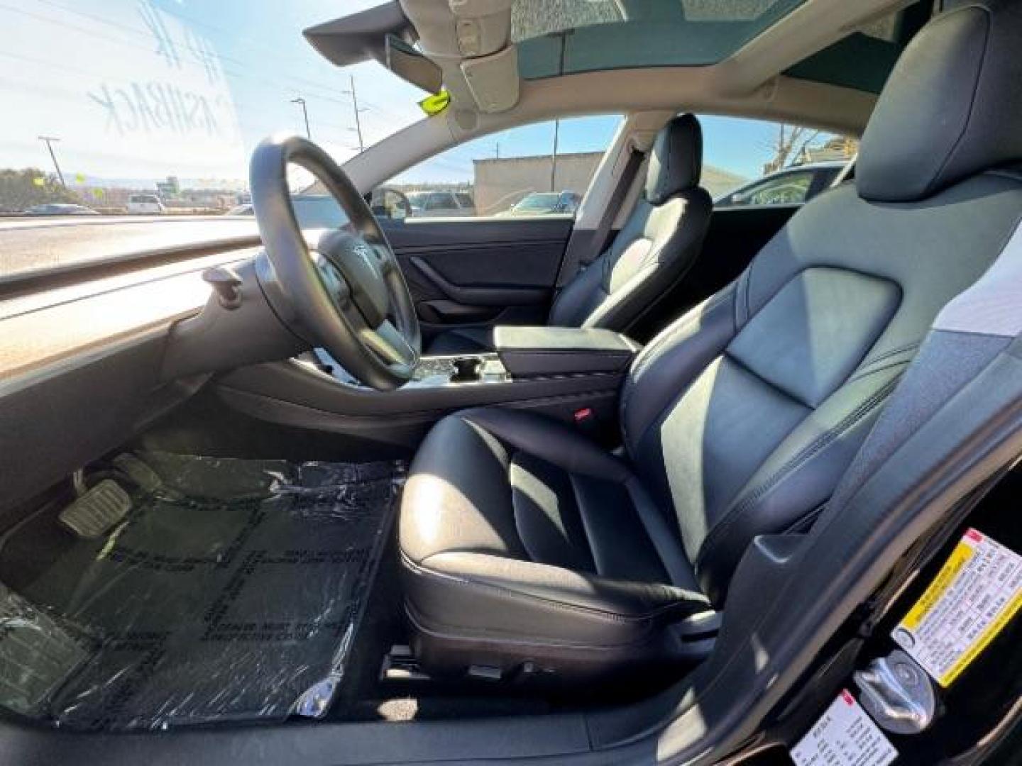 2018 Black Tesla Model 3 Long Range (5YJ3E1EA3JF) with an ELECTRIC engine, 1-Speed Automatic transmission, located at 1865 East Red Hills Pkwy, St. George, 84770, (435) 628-0023, 37.120850, -113.543640 - Photo#21