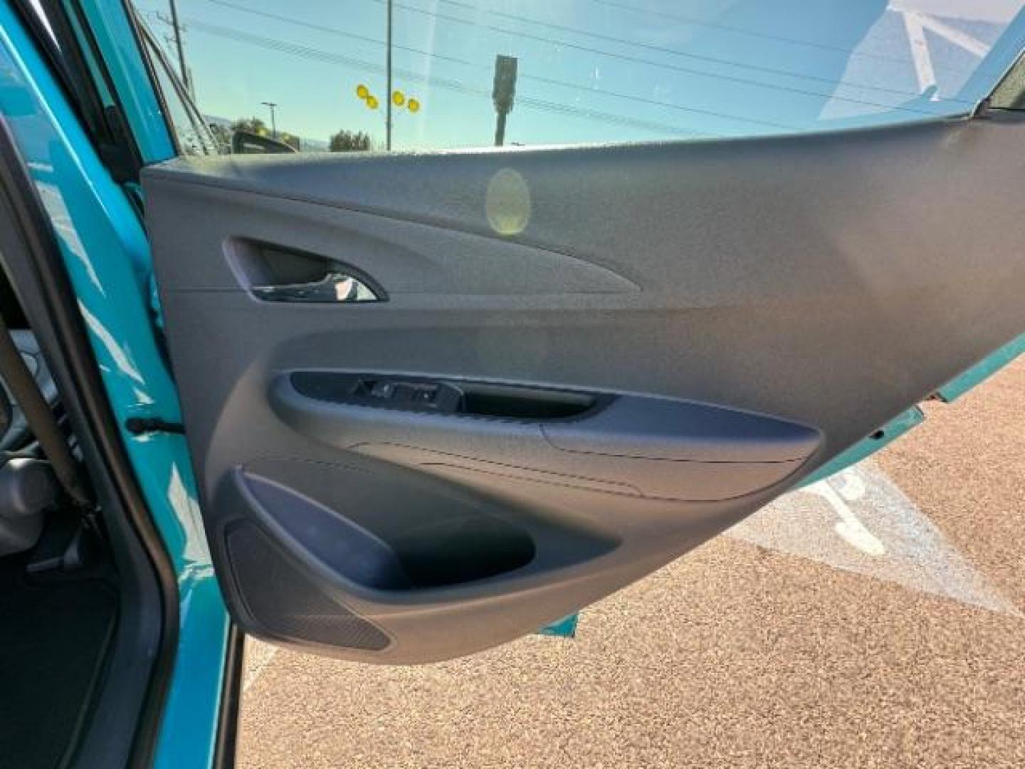 2020 Oasis Blue /Dark Galvanized Gray, leather Chevrolet Bolt EV Premier (1G1FZ6S04L4) with an ELECTRIC engine, 1-Speed Automatic transmission, located at 1865 East Red Hills Pkwy, St. George, 84770, (435) 628-0023, 37.120850, -113.543640 - Photo#33