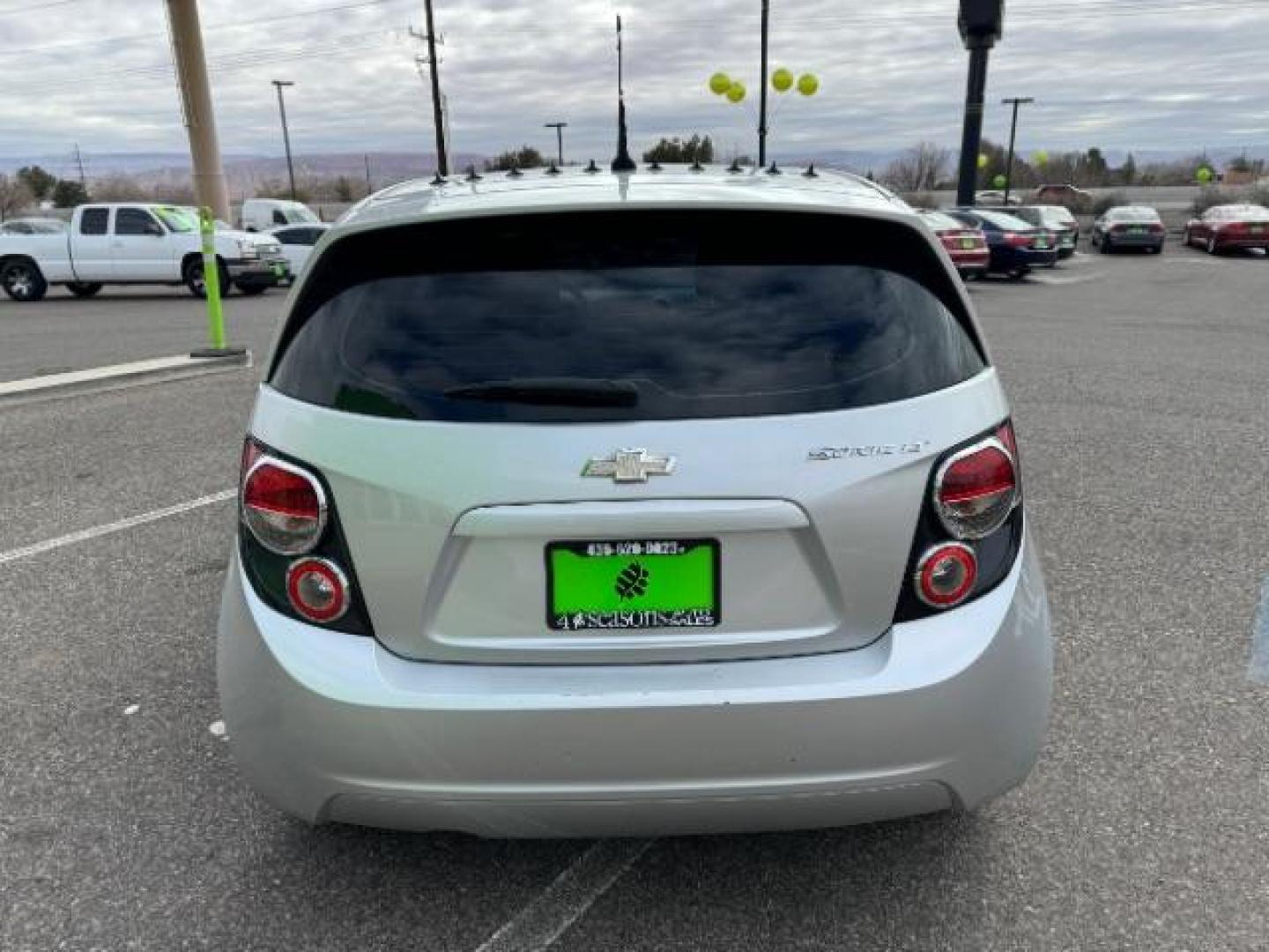 2014 Silver Ice Metallic /Dark Pewter/Dark Titanium Chevrolet Sonic LT Auto 5-Door (1G1JC6SH0E4) with an 1.8L L4 DOHC 24V engine, 6-Speed Automatic transmission, located at 1865 East Red Hills Pkwy, St. George, 84770, (435) 628-0023, 37.120850, -113.543640 - Photo#8