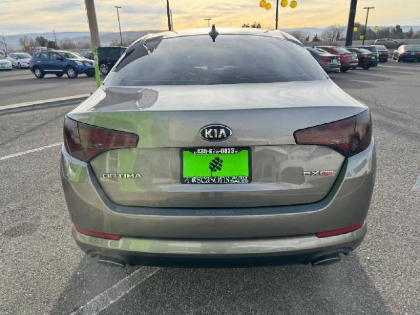 2013 Metal Bronze Pearl Metallic /Beige Leather Interior Kia Optima EX (5XXGN4A72DG) with an 2.4L L4 DOHC 16V engine, 6-Speed Automatic transmission, located at 1865 East Red Hills Pkwy, St. George, 84770, (435) 628-0023, 37.120850, -113.543640 - We specialize in helping ALL people get the best financing available. No matter your credit score, good, bad or none we can get you an amazing rate. Had a bankruptcy, divorce, or repossessions? We give you the green light to get your credit back on the road. Low down and affordable payments that fit - Photo#7