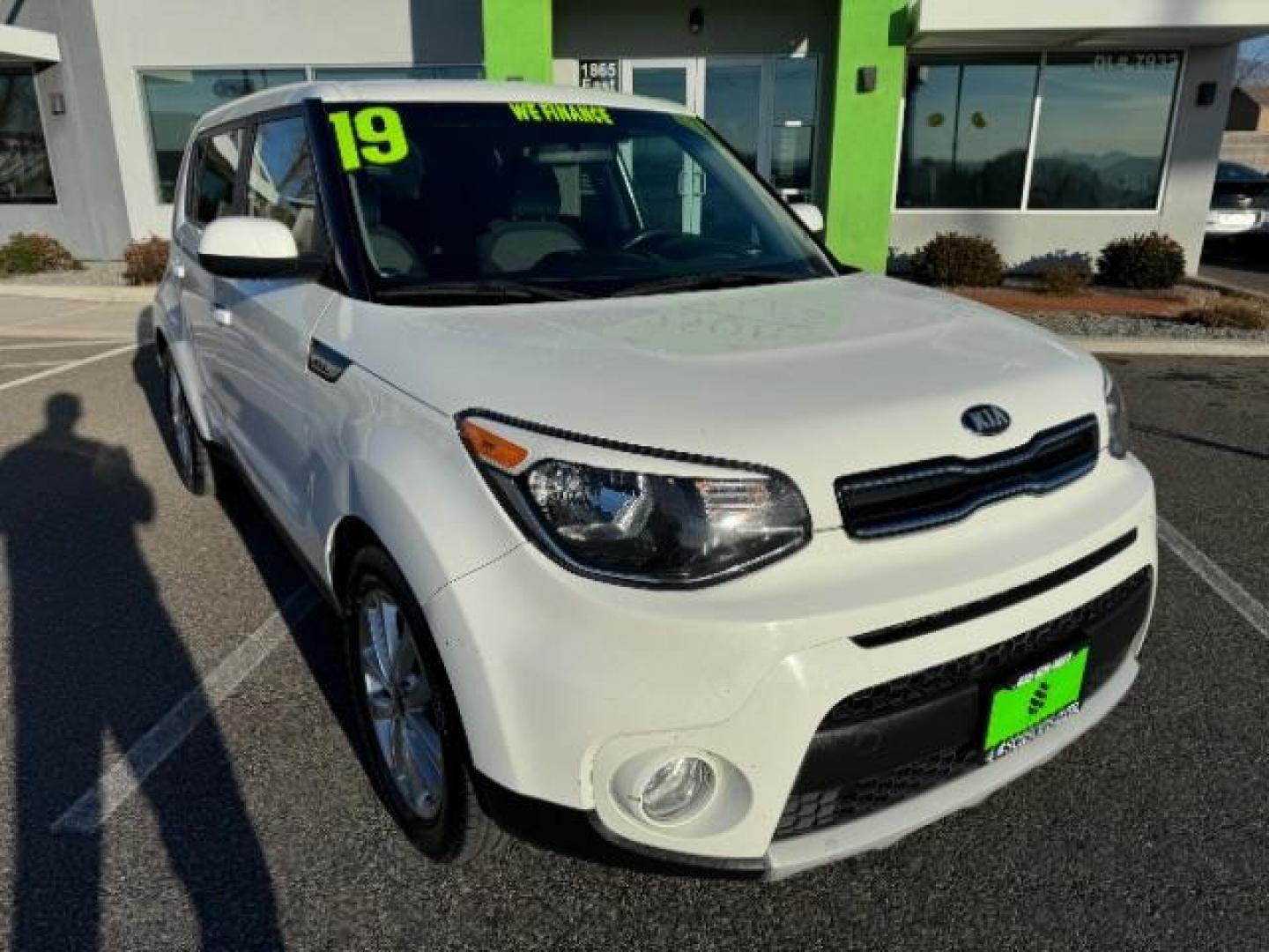 2019 Clear White /Black, cloth Kia Soul + (KNDJP3A54K7) with an 2.0L L4 DOHC 16V engine, 6-Speed Automatic transmission, located at 1865 East Red Hills Pkwy, St. George, 84770, (435) 628-0023, 37.120850, -113.543640 - Photo#1