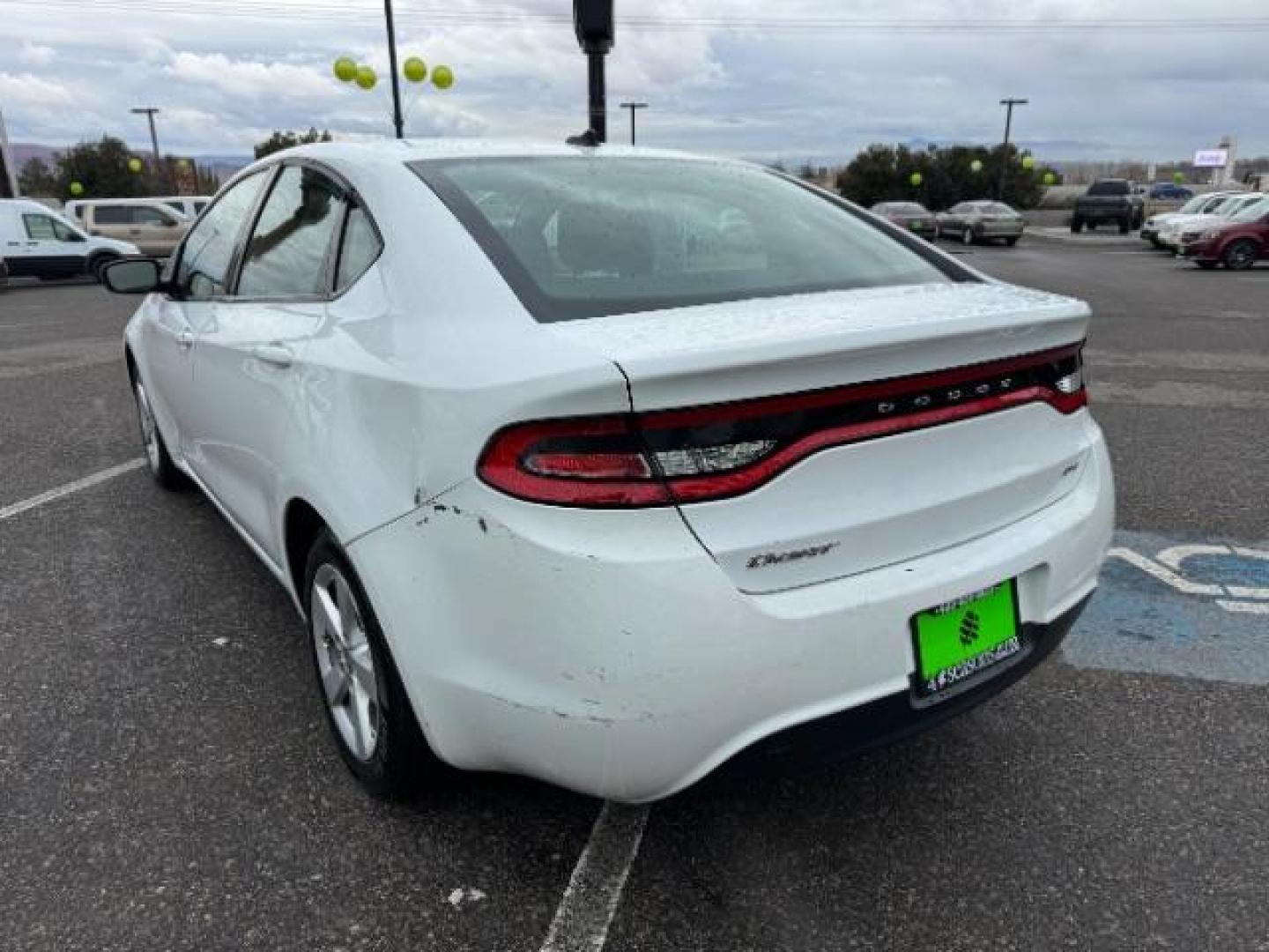 2016 White /Black, premium cloth Dodge Dart SXT (1C3CDFBB1GD) with an 2.4L L4 DOHC 16V engine, 6-Speed Automatic transmission, located at 940 North Main Street, Cedar City, UT, 84720, (435) 628-0023, 37.692936, -113.061897 - Photo#7