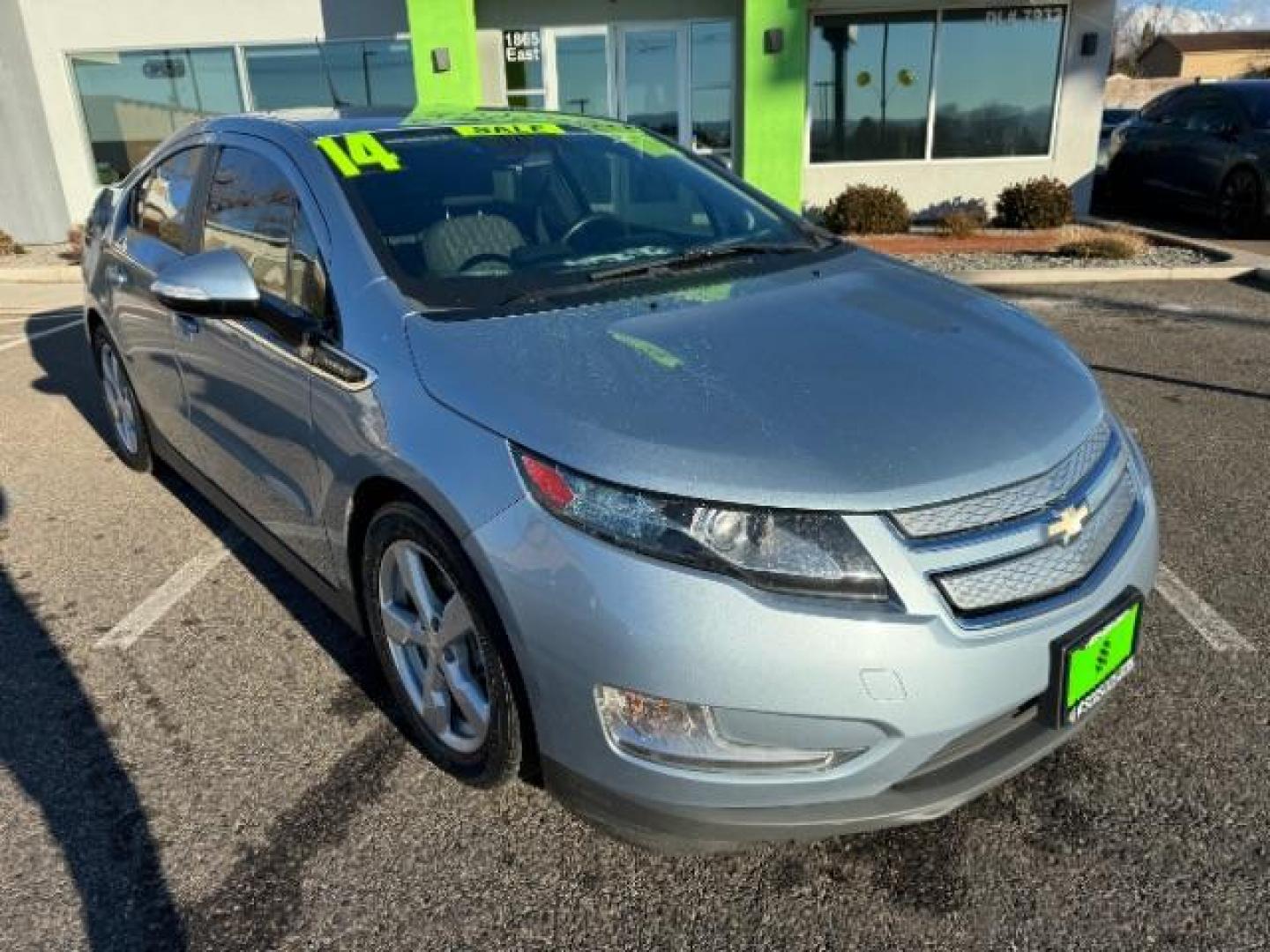 2014 Blue Chevrolet Volt Standard w/ LEP (1G1RE6E46EU) with an ELECTRIC engine, Continuously Variable Transmission transmission, located at 1865 East Red Hills Pkwy, St. George, 84770, (435) 628-0023, 37.120850, -113.543640 - ***This Vehicle May Qualify for up to $4k Cashback*** https://www.irs.gov/credits-deductions/used-clean-vehicle-credit We specialize in helping ALL people get the best financing available. No matter your credit score, good, bad or none we can get you an amazing rate. Had a bankruptcy, divorce, or - Photo#3