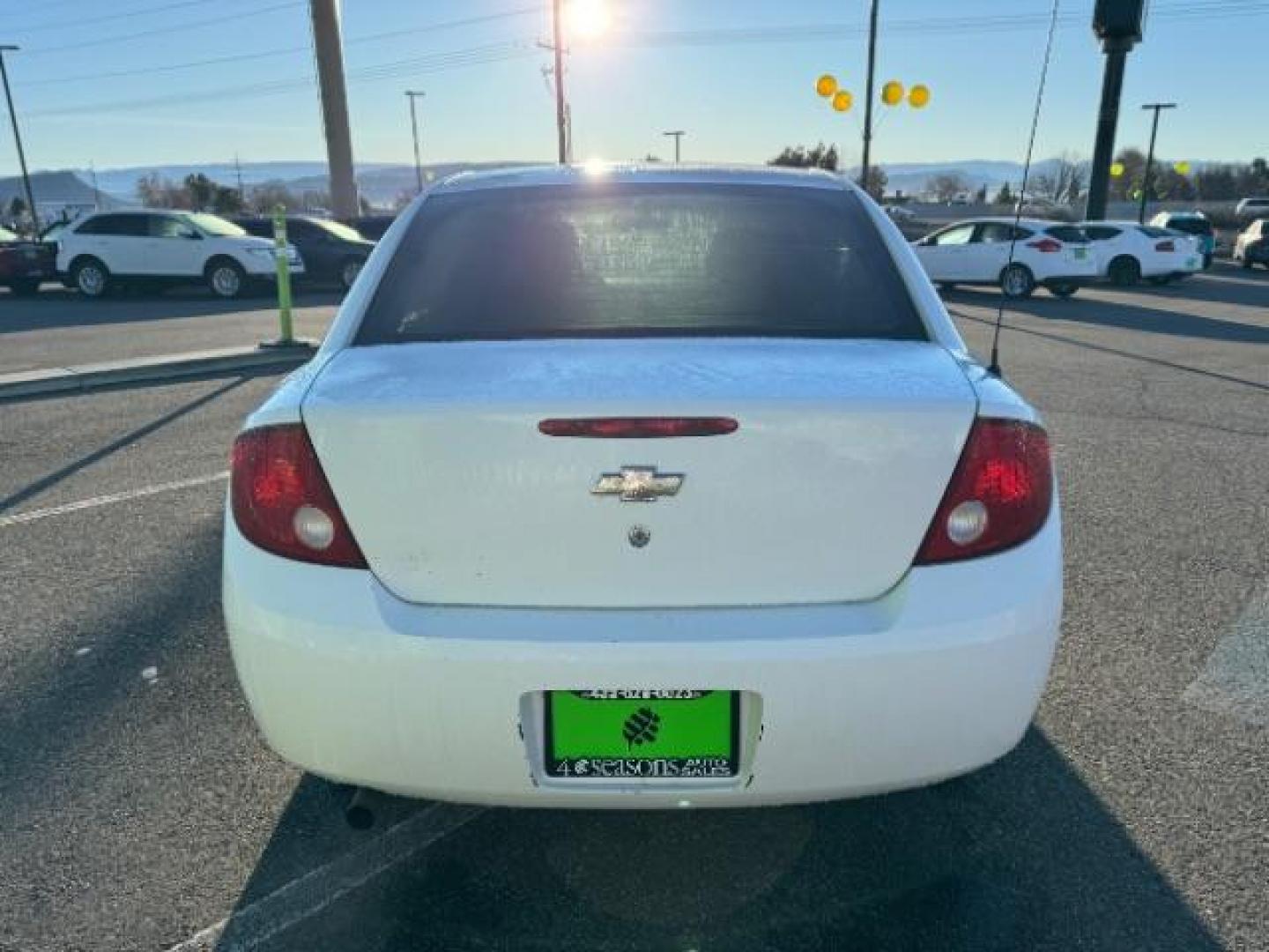 2006 Summit White /Neutral Cloth Interior Chevrolet Cobalt LS Sedan (1G1AK55F667) with an 2.2L L4 DOHC 16V engine, 4-Speed Automatic transmission, located at 940 North Main Street, Cedar City, UT, 84720, (435) 628-0023, 37.692936, -113.061897 - Photo#8