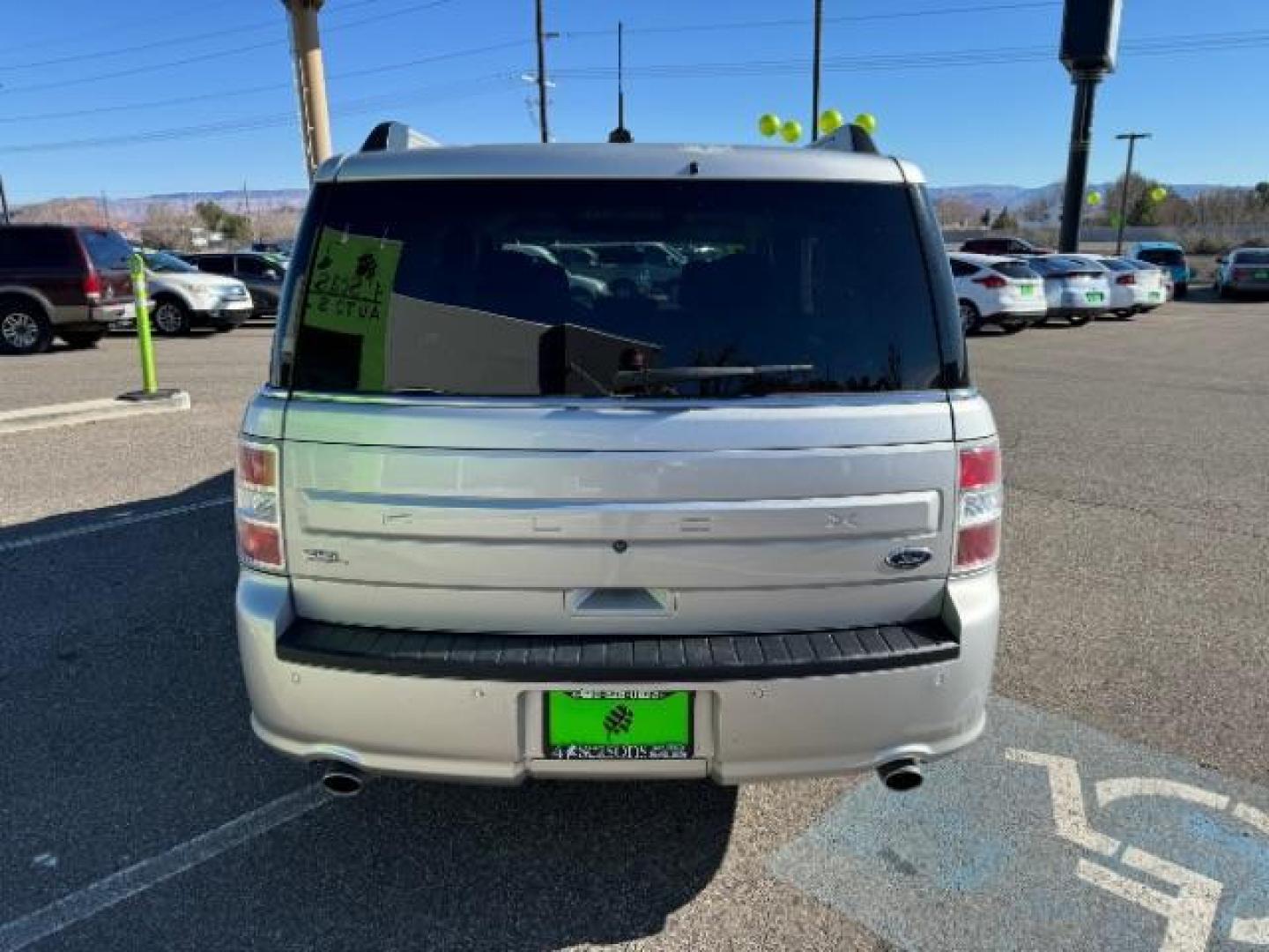 2014 Ingot Silver Metallic /Charcoal Black Ford Flex SEL FWD (2FMGK5C85EB) with an 3.5L V6 DOHC 24V engine, 6-Speed Automatic Overdrive transmission, located at 940 North Main Street, Cedar City, UT, 84720, (435) 628-0023, 37.692936, -113.061897 - Photo#8