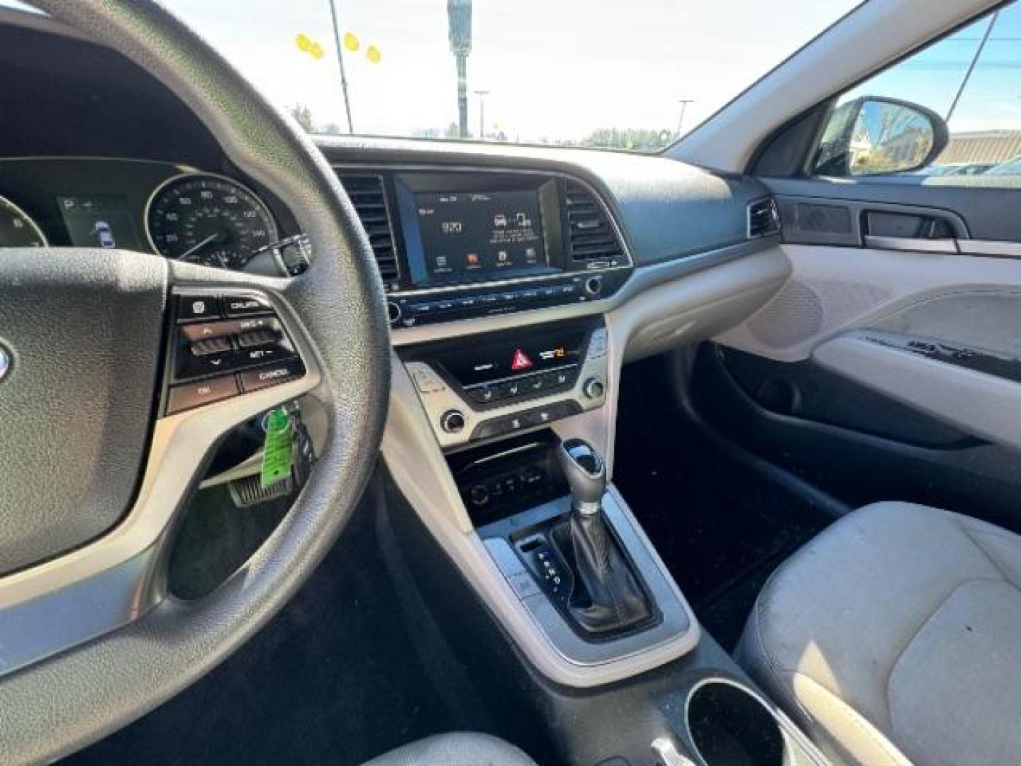 2018 Galactic Gray /Gray, leather Hyundai Elantra Limited (5NPD84LF5JH) with an 1.8L L4 DOHC 16V engine, 6-Speed Automatic transmission, located at 1865 East Red Hills Pkwy, St. George, 84770, (435) 628-0023, 37.120850, -113.543640 - Photo#19