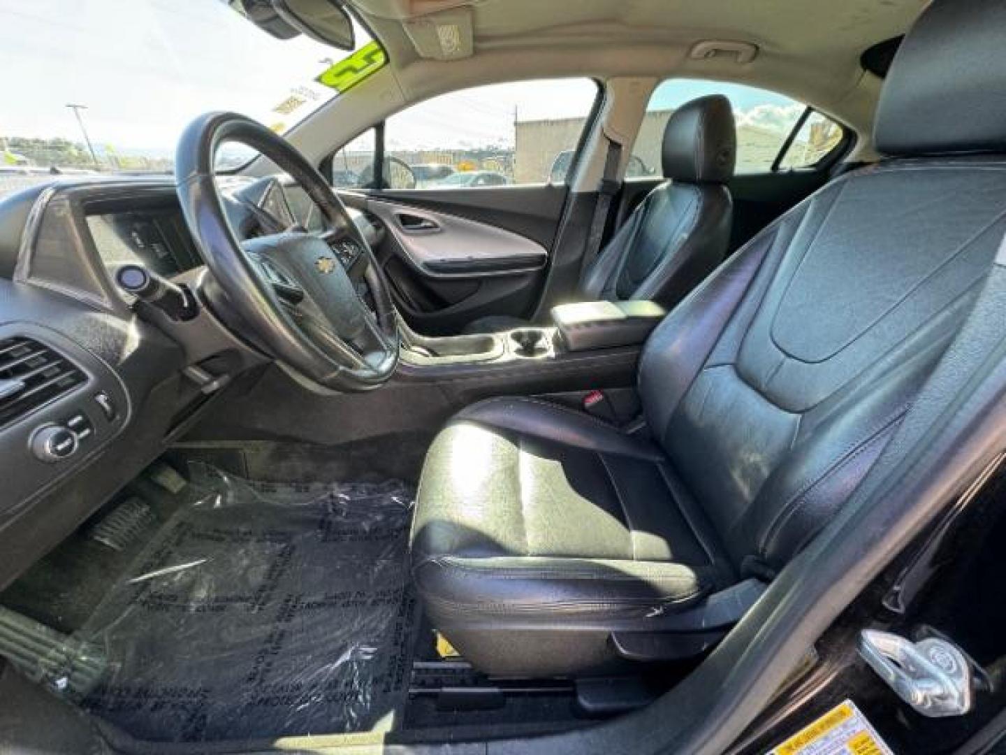 2013 Black /Black Leather interior Chevrolet Volt Premium w/ LEP (1G1RF6E46DU) with an ELECTRIC engine, Continuously Variable Transmission transmission, located at 1865 East Red Hills Pkwy, St. George, 84770, (435) 628-0023, 37.120850, -113.543640 - Photo#19