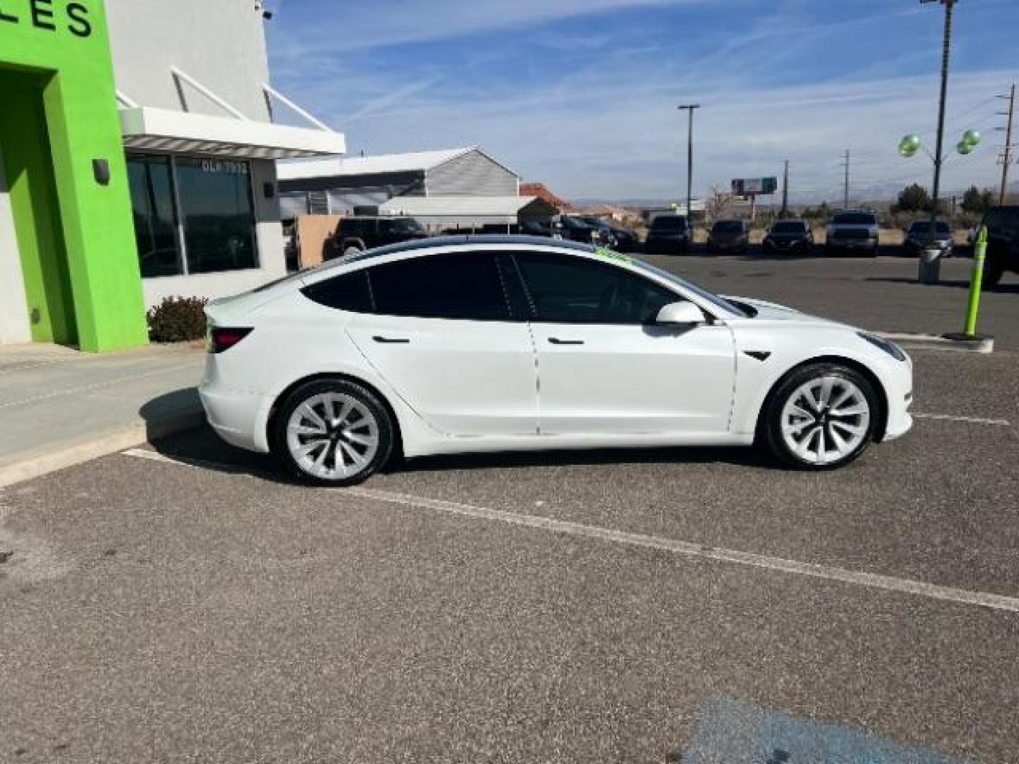 2021 Pearl White Multi-Coat /All Black Tesla Model 3 Standard Range Plus (5YJ3E1EA1MF) with an ELECTRIC engine, 1-Speed Automatic transmission, located at 1865 East Red Hills Pkwy, St. George, 84770, (435) 628-0023, 37.120850, -113.543640 - Photo#6