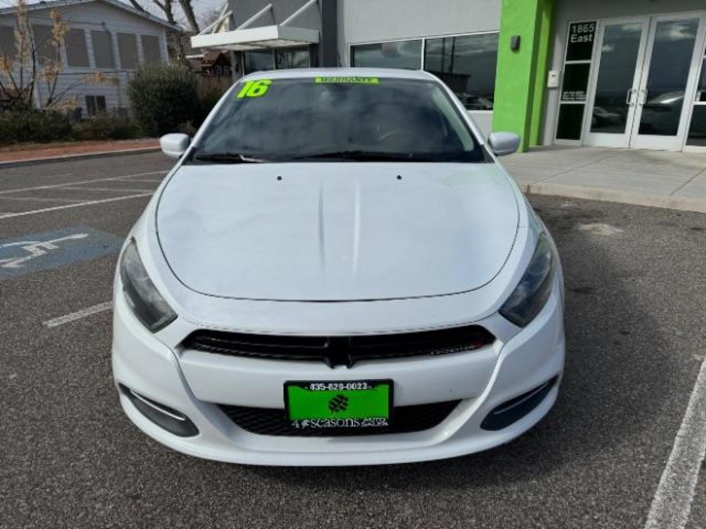 2016 White /Black, premium cloth Dodge Dart SXT (1C3CDFBB9GD) with an 2.4L L4 DOHC 16V engine, 6-Speed Automatic transmission, located at 940 North Main Street, Cedar City, UT, 84720, (435) 628-0023, 37.692936, -113.061897 - Photo#2