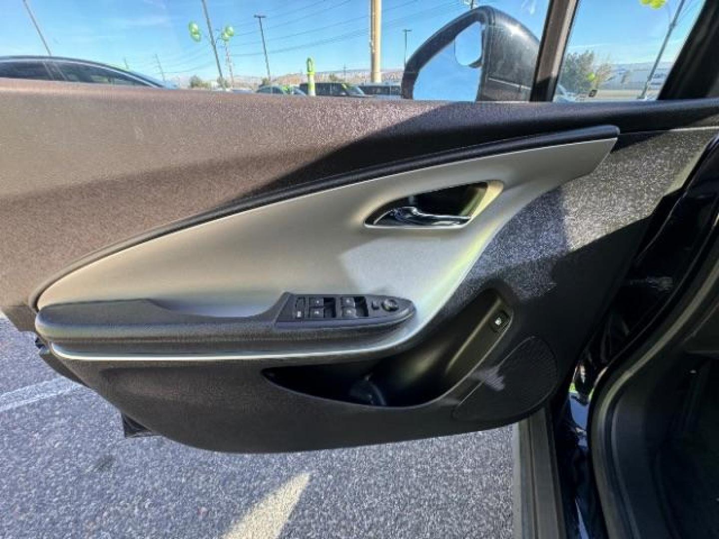 2014 Black /Black cloth interior Chevrolet Volt Standard w/ LEP (1G1RE6E40EU) with an 1.4L L4 DOHC 16V PLUG-IN HYBRID engine, Continuously Variable Transmission transmission, located at 1865 East Red Hills Pkwy, St. George, 84770, (435) 628-0023, 37.120850, -113.543640 - Photo#17