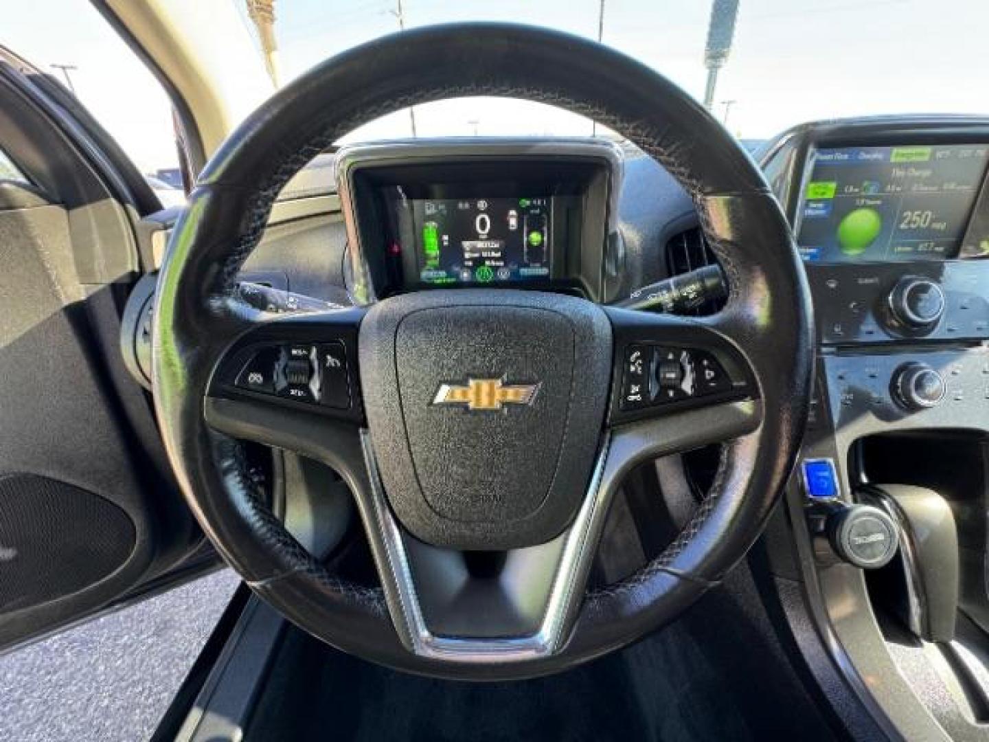 2014 Black /Black cloth interior Chevrolet Volt Standard w/ LEP (1G1RE6E40EU) with an 1.4L L4 DOHC 16V PLUG-IN HYBRID engine, Continuously Variable Transmission transmission, located at 1865 East Red Hills Pkwy, St. George, 84770, (435) 628-0023, 37.120850, -113.543640 - Photo#20